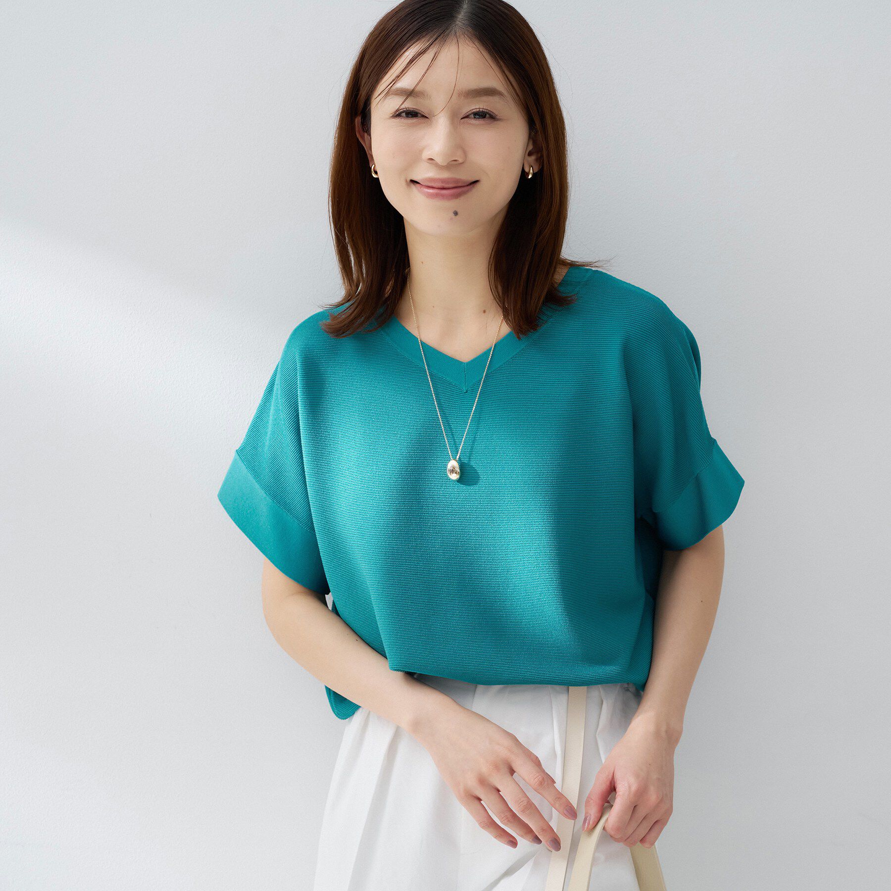 UNTITLED「【古畑星夏さん着用/11色展開/体型カバー】前後2WAYフレンチスリーブニット」|ニット・セーター|