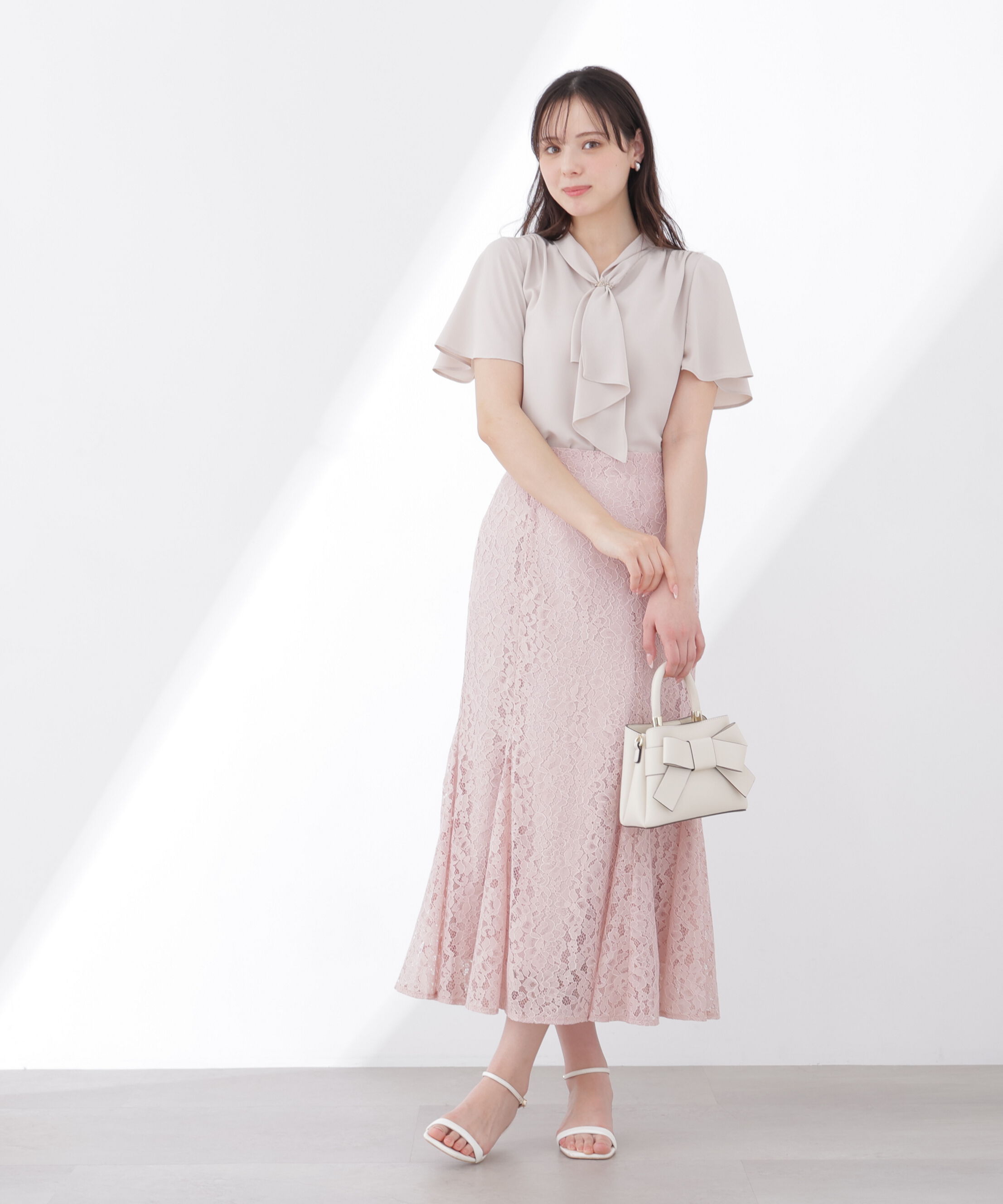 PROPORTION BODY DRESSING「チェーン付きフリルタイブラウス」|シャツ・ブラウス|