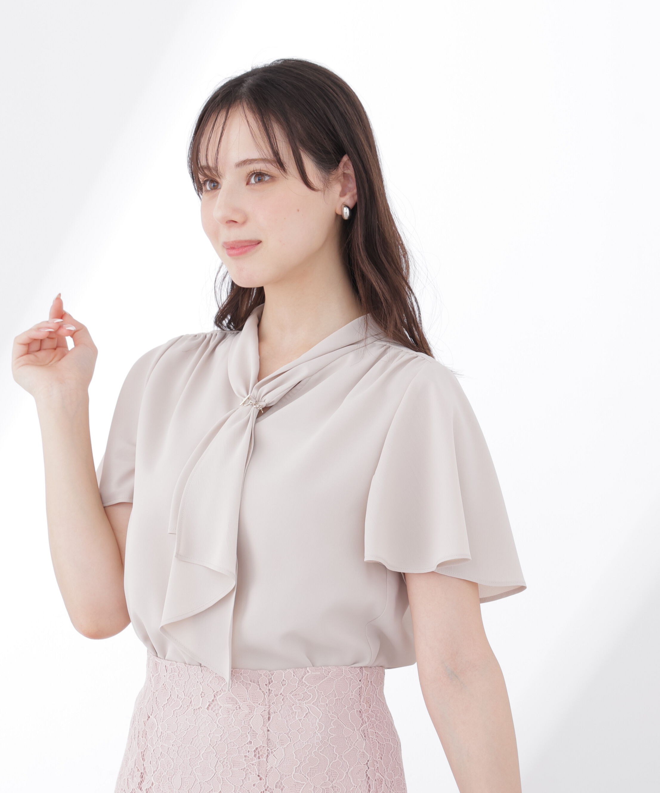 PROPORTION BODY DRESSING「チェーン付きフリルタイブラウス」|シャツ・ブラウス|