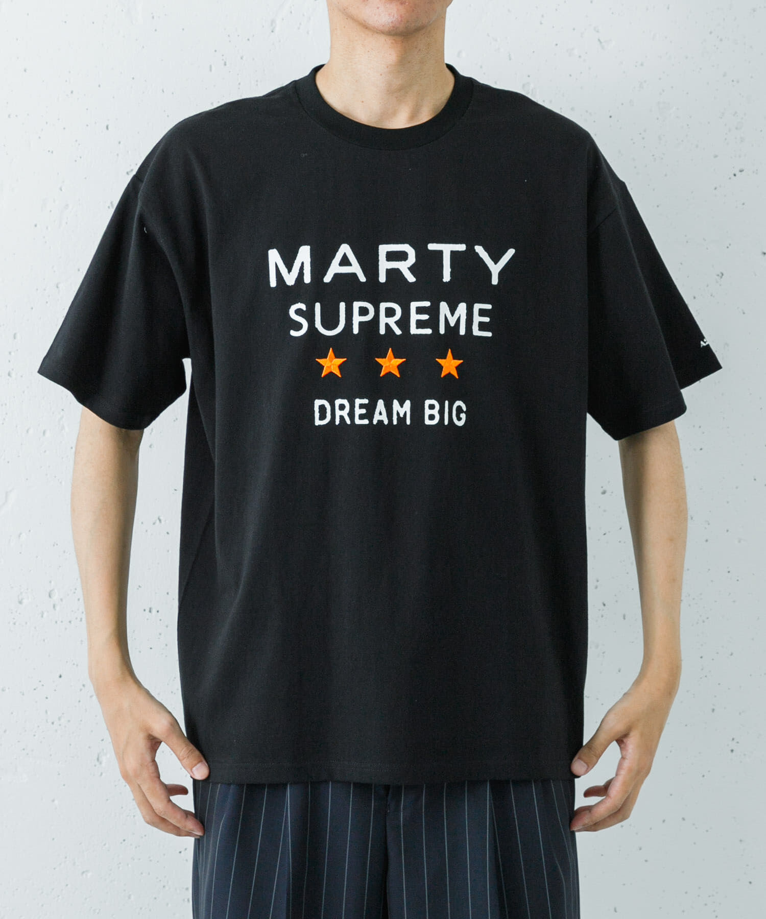 URBAN RESEARCH「URBAN RESEARCH&times;MARTY SUPREME&times;A24　SOLID 3STAR LOGO T-SHIRTS」|Tシャツ・カットソー|