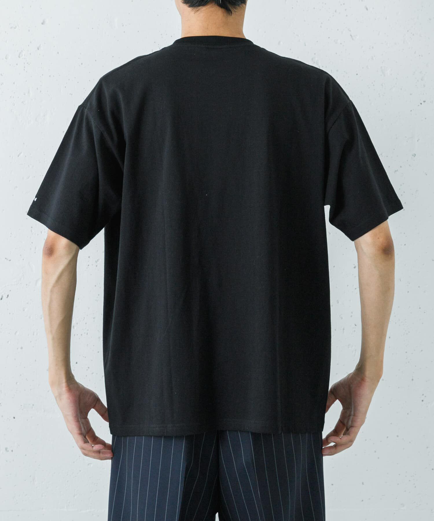 URBAN RESEARCH「URBAN RESEARCH&times;MARTY SUPREME&times;A24　SOLID 3STAR LOGO T-SHIRTS」|Tシャツ・カットソー|