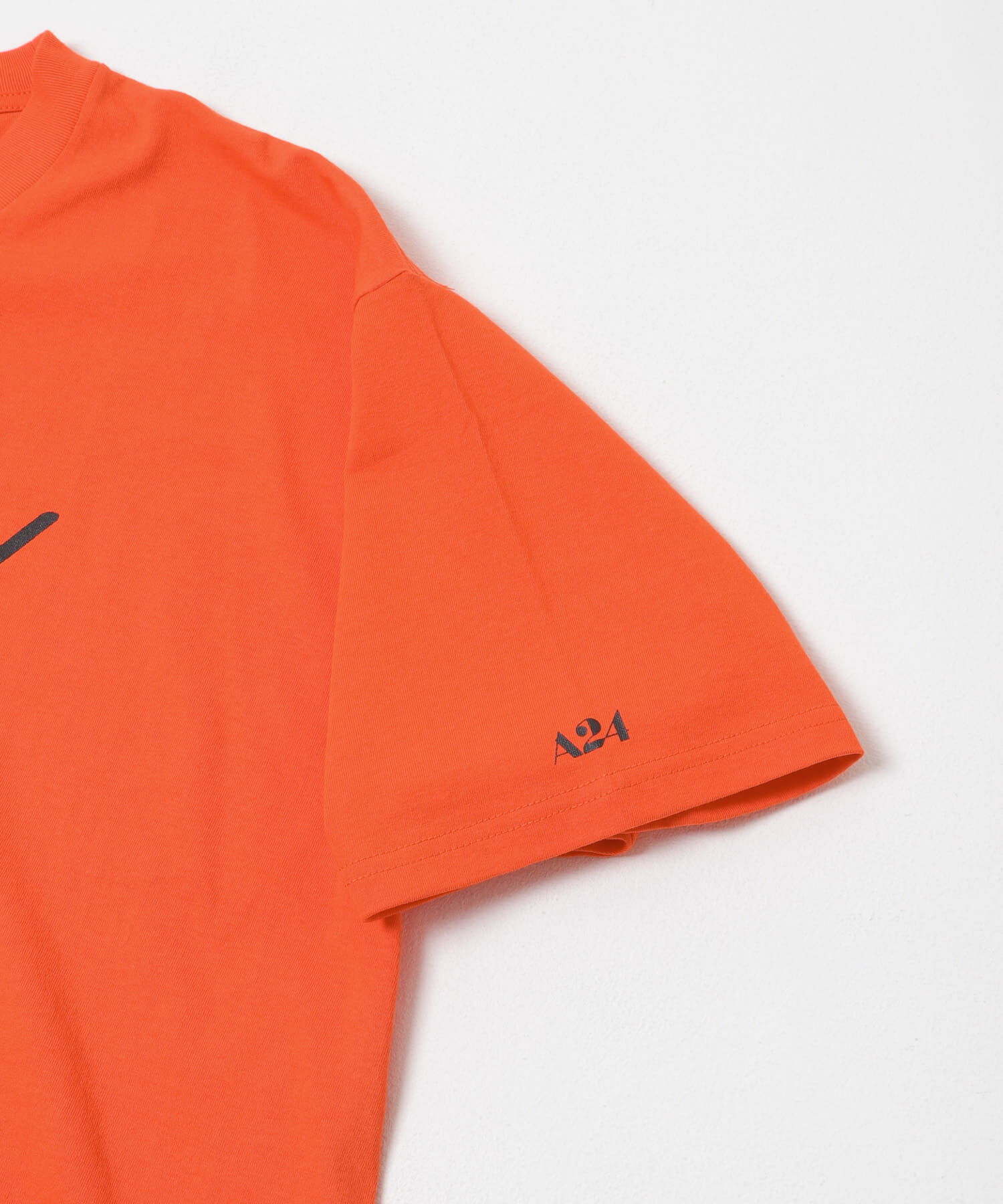 URBAN RESEARCH「URBAN RESEARCH&times;MARTY SUPREME&times;A24　SOLID 3STAR LOGO T-SHIRTS」|Tシャツ・カットソー|