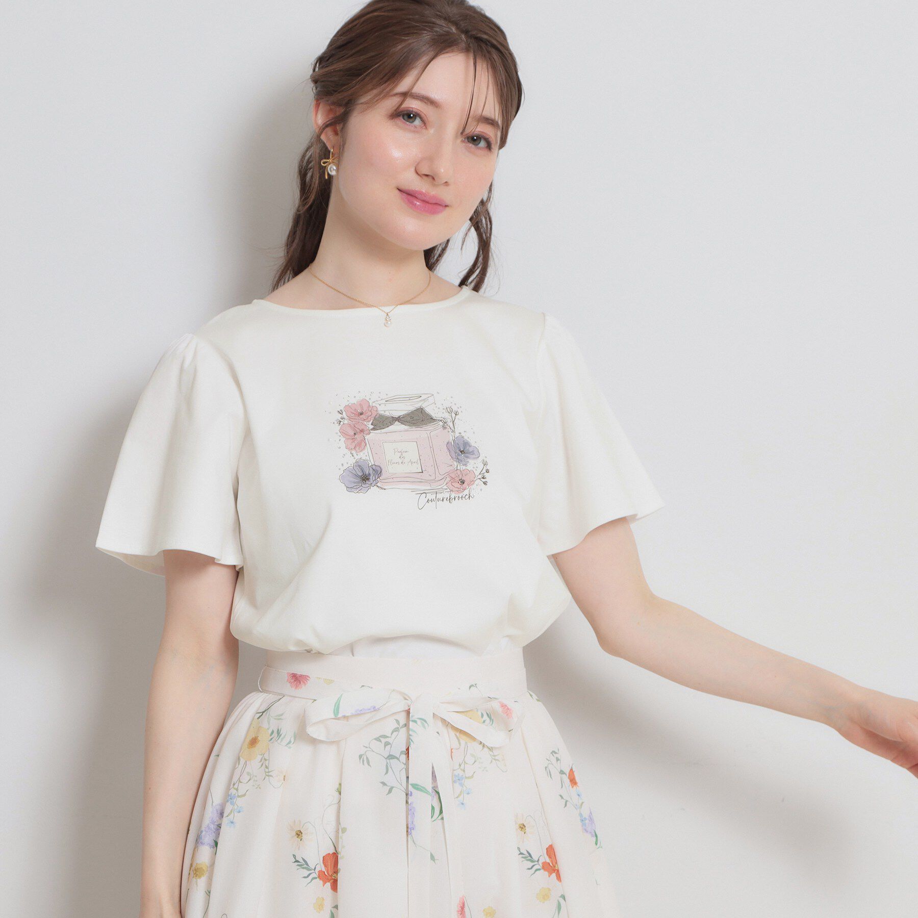 Couture broach「【接触冷感・UVカット】パフュームプリントTシャツ」|Tシャツ・カットソー|