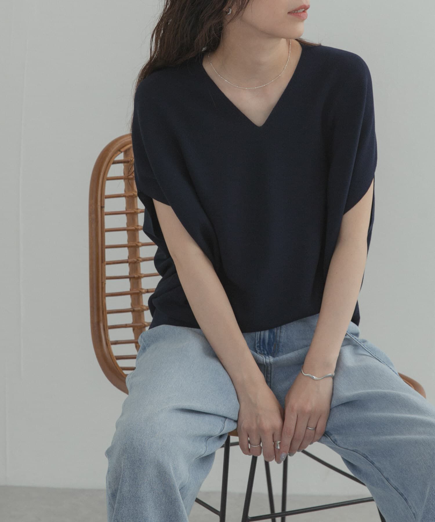 URBAN RESEARCH DOORS「『WEB限定』Vネックコクーンニット」|ベスト・ジレ|