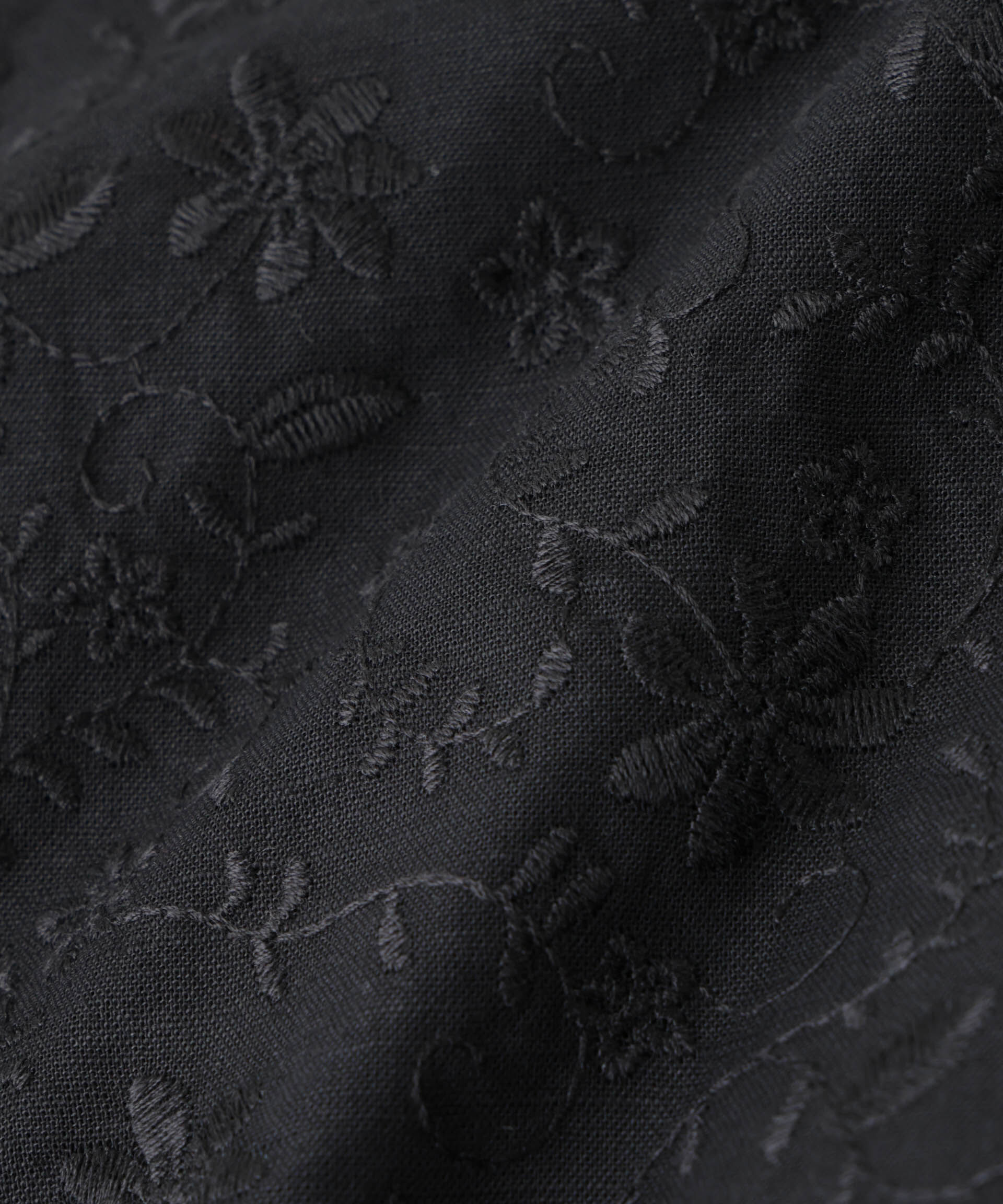 nano･universe「｢OtoNANO｣&times;masoret 総柄刺繍ショートパンツ」|チノ|