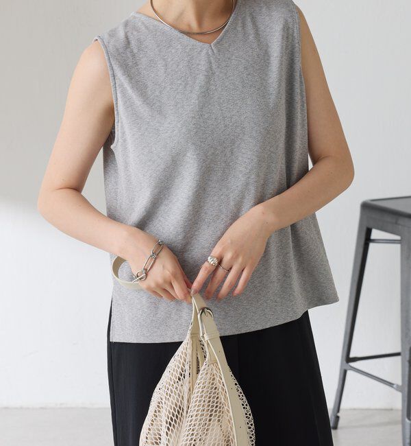  「【ドライタッチ/前後2WAYで着れる】リネンライクカットタンクトップ」|Tシャツ・カットソー|