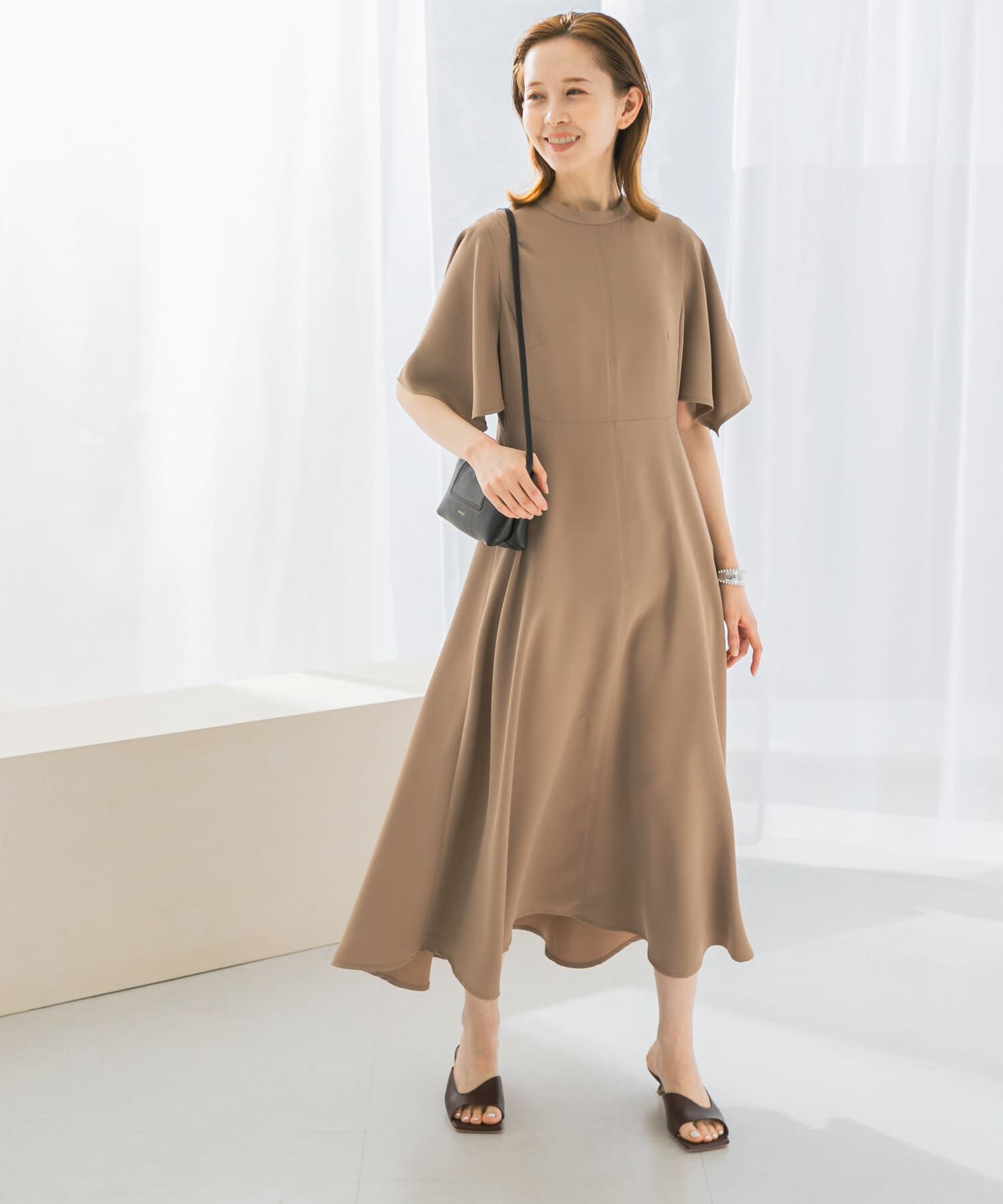 URBAN RESEARCH ROSSO「フレアスリーブステッチデザインワンピース」|ワンピース|