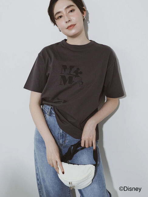 Te chichi「【Disney】ミッキー/ワンカラー刺繍Tシャツ」|Tシャツ・カットソー|