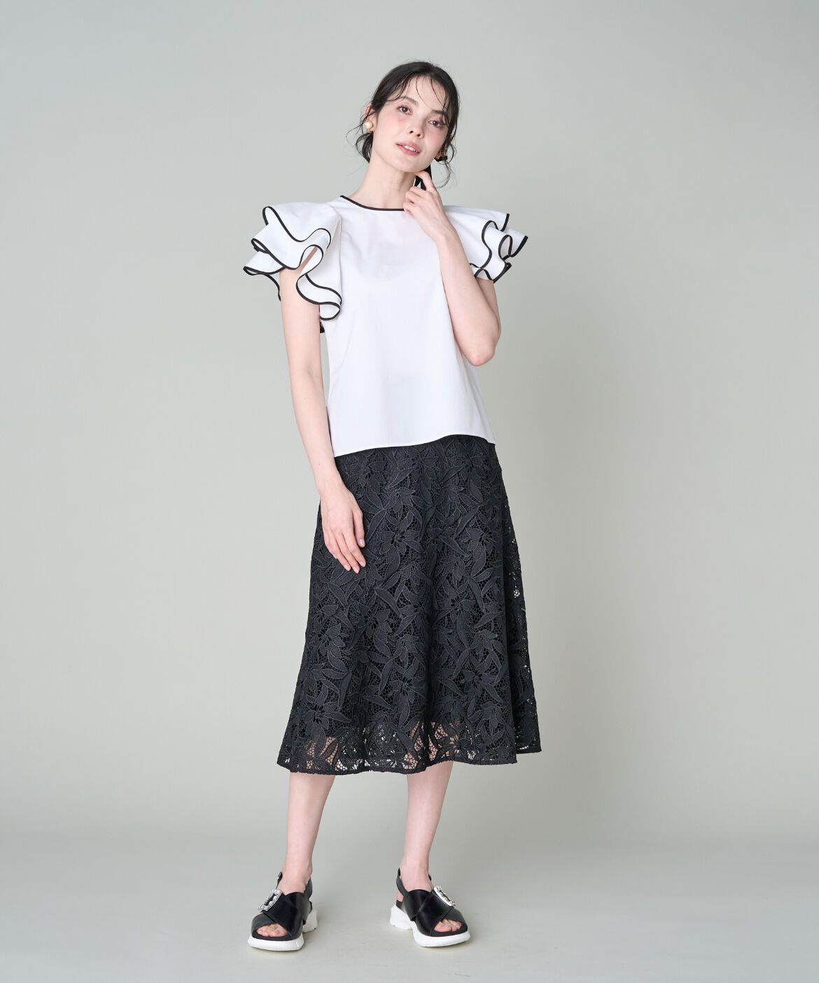Maglie le cassetto「《M Maglie le cassetto》フラワーレース柄スカート」|スカート|