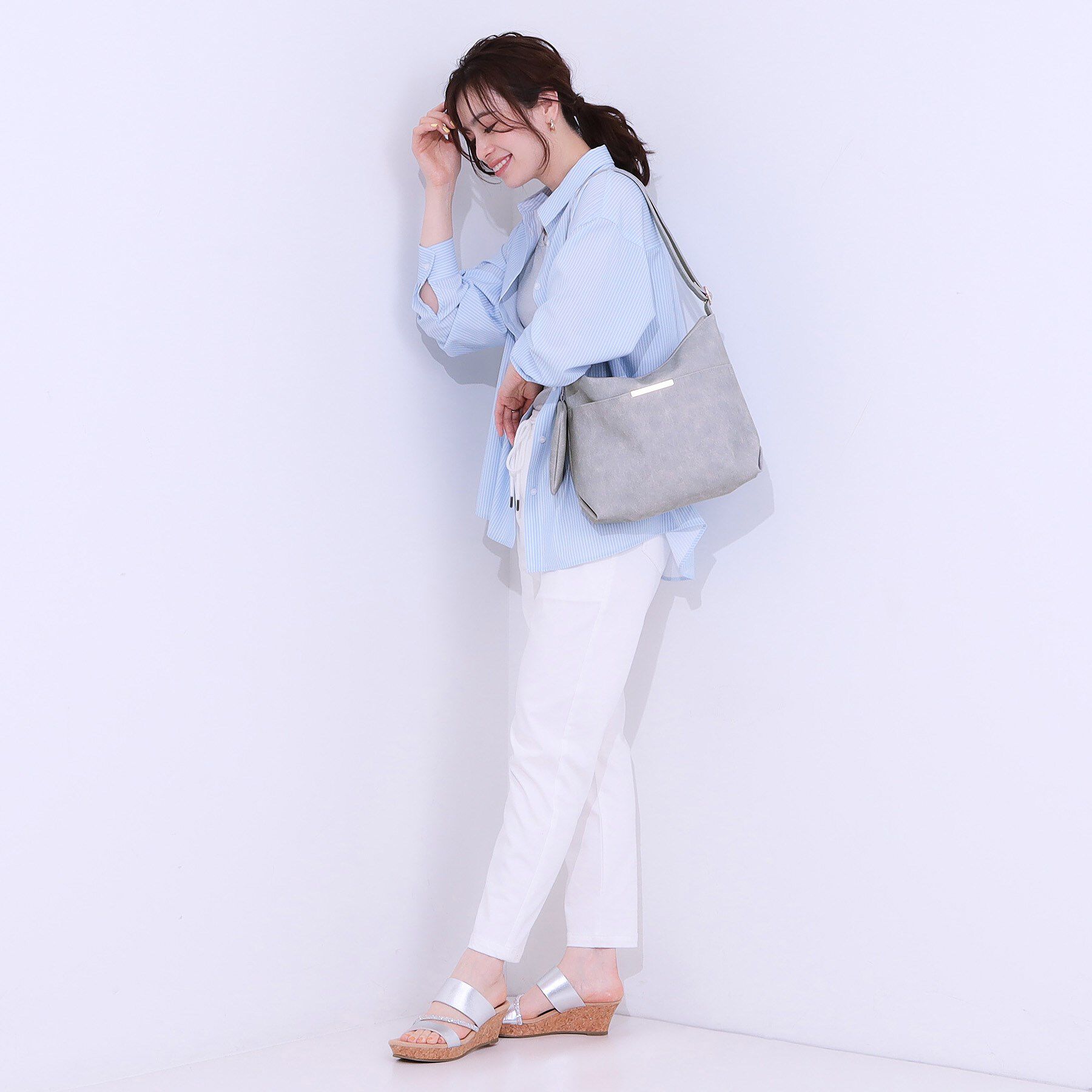 SHOO･LA･RUE「【ポーチ付き】使い勝手の良い Wフェイスショルダーバッグ」|ショルダー・メッセンジャー|