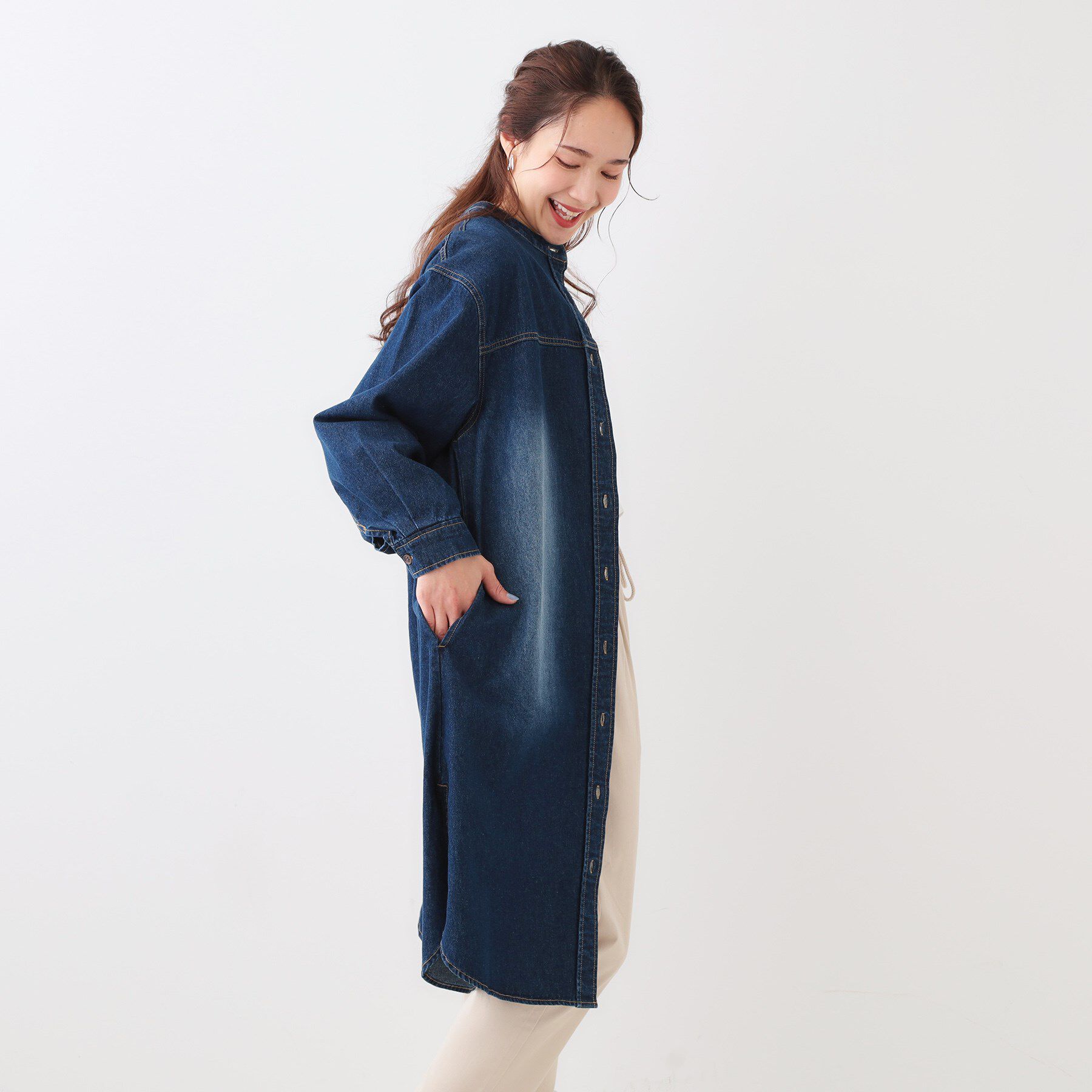 SHOO･LA･RUE「【洗える/体型カバー】デニム シャツワンピース」|ワンピース|