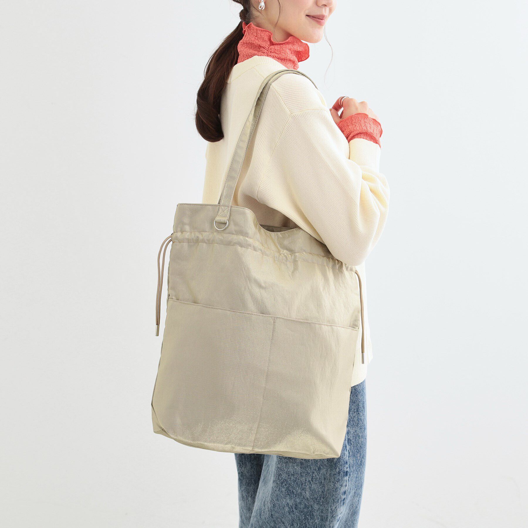 SHOO･LA･RUE「シャイニー巾着トートバッグ」|トートバッグ|