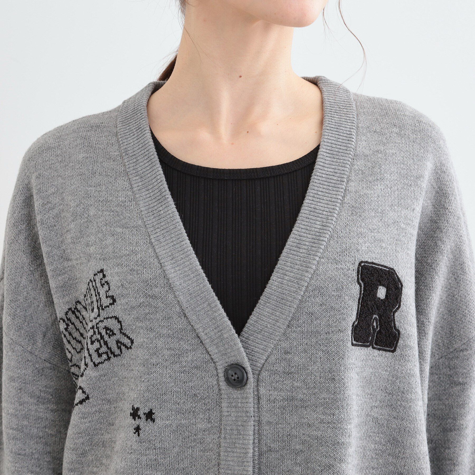 SHOO･LA･RUE「【S-LL/体型カバー】刺繍アソート Vネック ゆるニットカーディガン」|カーディガン|