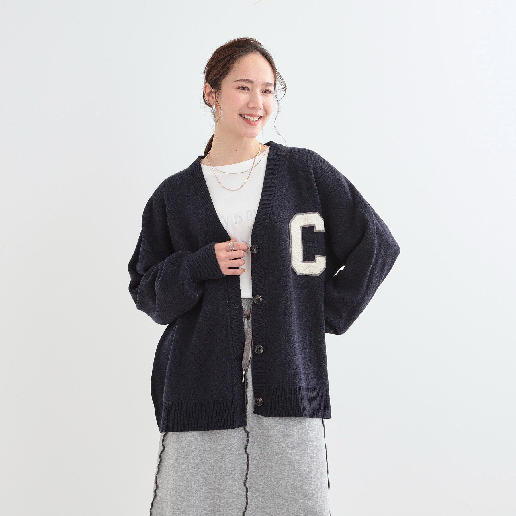 SHOO･LA･RUE「【S-LL/体型カバー】刺繍アソート Vネック ゆるニットカーディガン」|カーディガン|