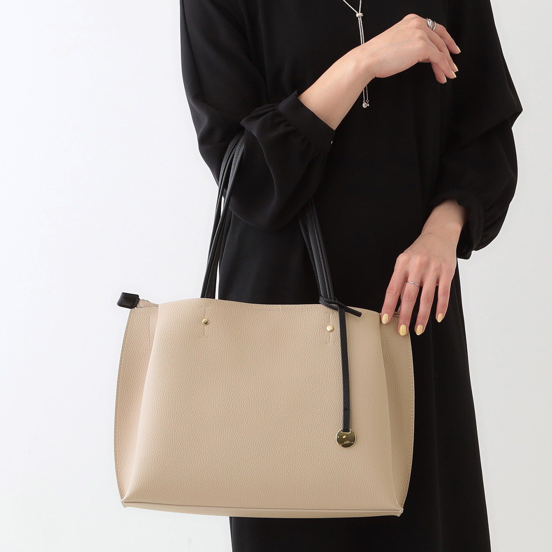 SHOO･LA･RUE「【軽量／A4】ふわっと軽いトートバッグ」|トートバッグ|