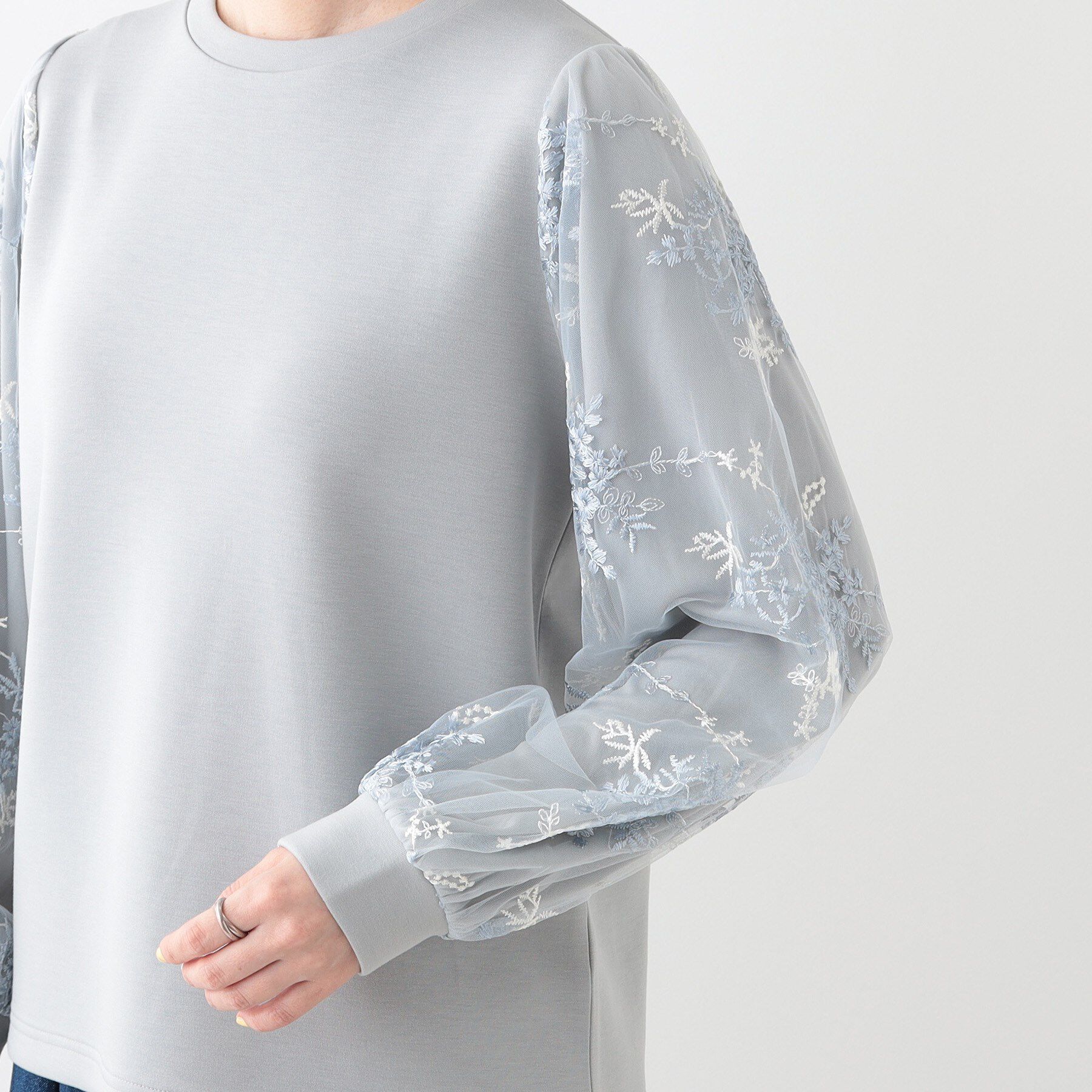 SHOO･LA･RUE「大人上品 お袖チュール刺繍 切替トップス」|Tシャツ・カットソー|