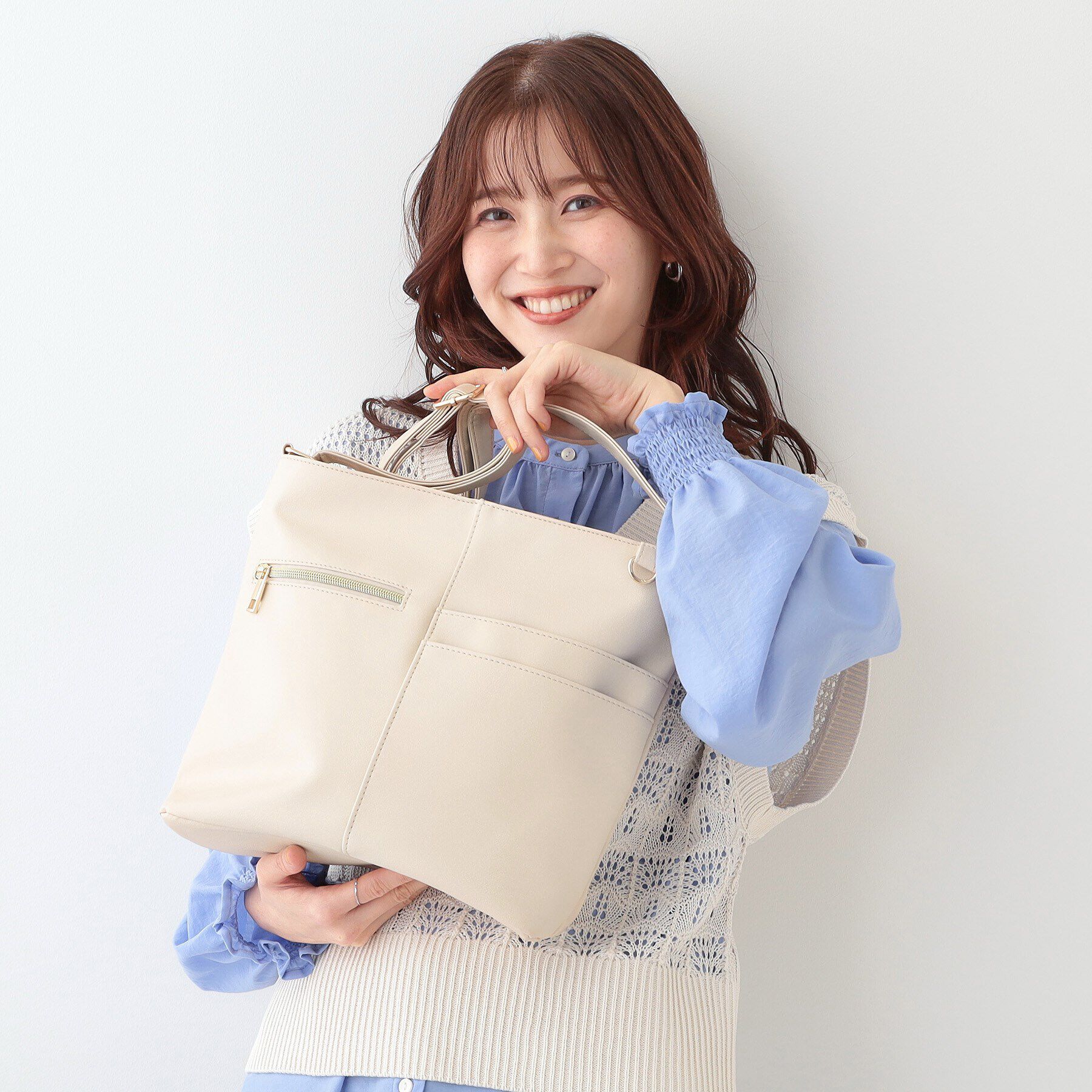 SHOO･LA･RUE「【ポケットたくさん】 フロント切り替えショルダーバッグ」|ショルダー・メッセンジャー|
