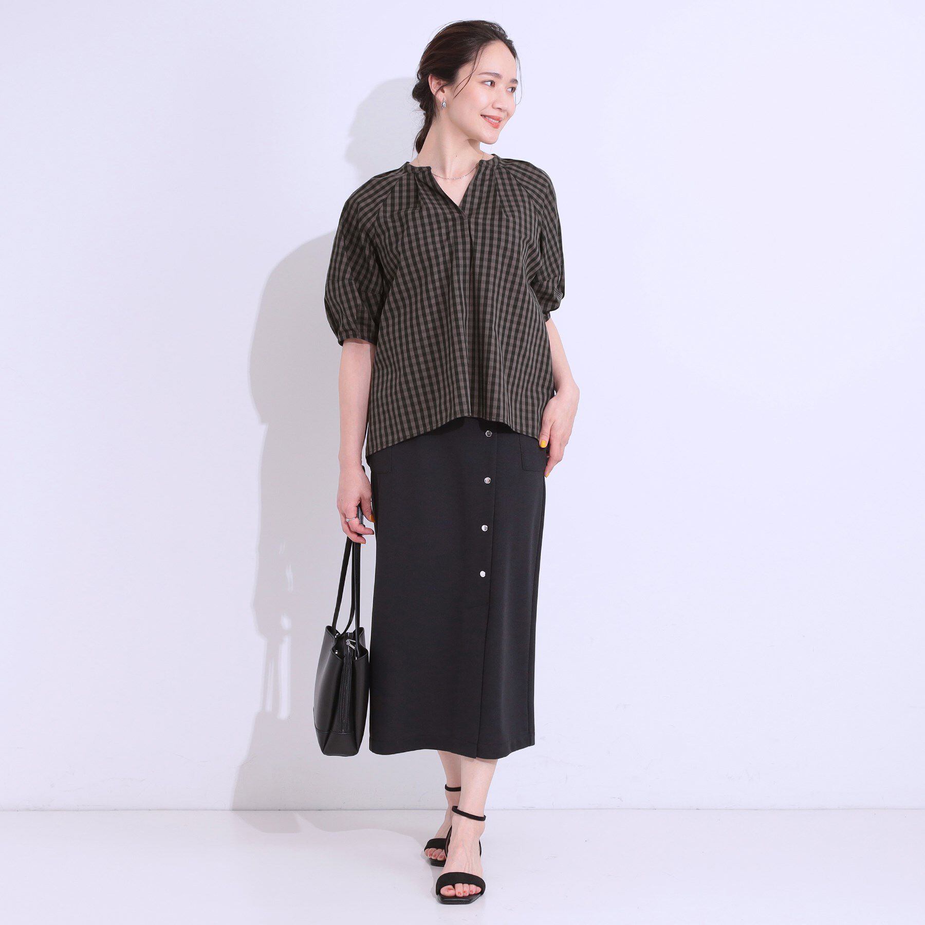 SHOO･LA･RUE「【洗える/S-LL】洗濯後しわになりにくい 5分袖スキッパーブラウス」|シャツ・ブラウス|