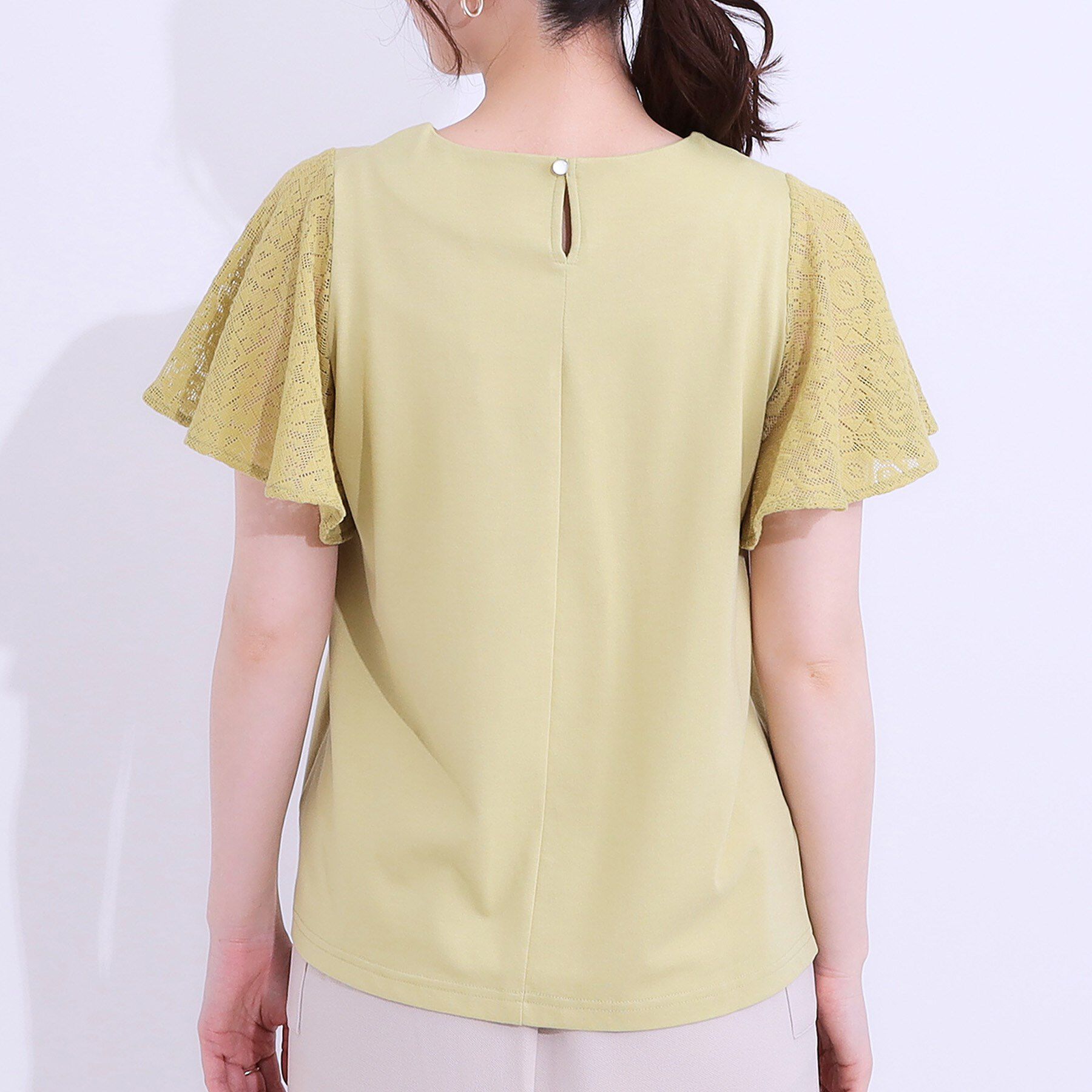 SHOO･LA･RUE「【S-LL】大人の上品コーデに お袖レース切り替えトップス」|Tシャツ・カットソー|