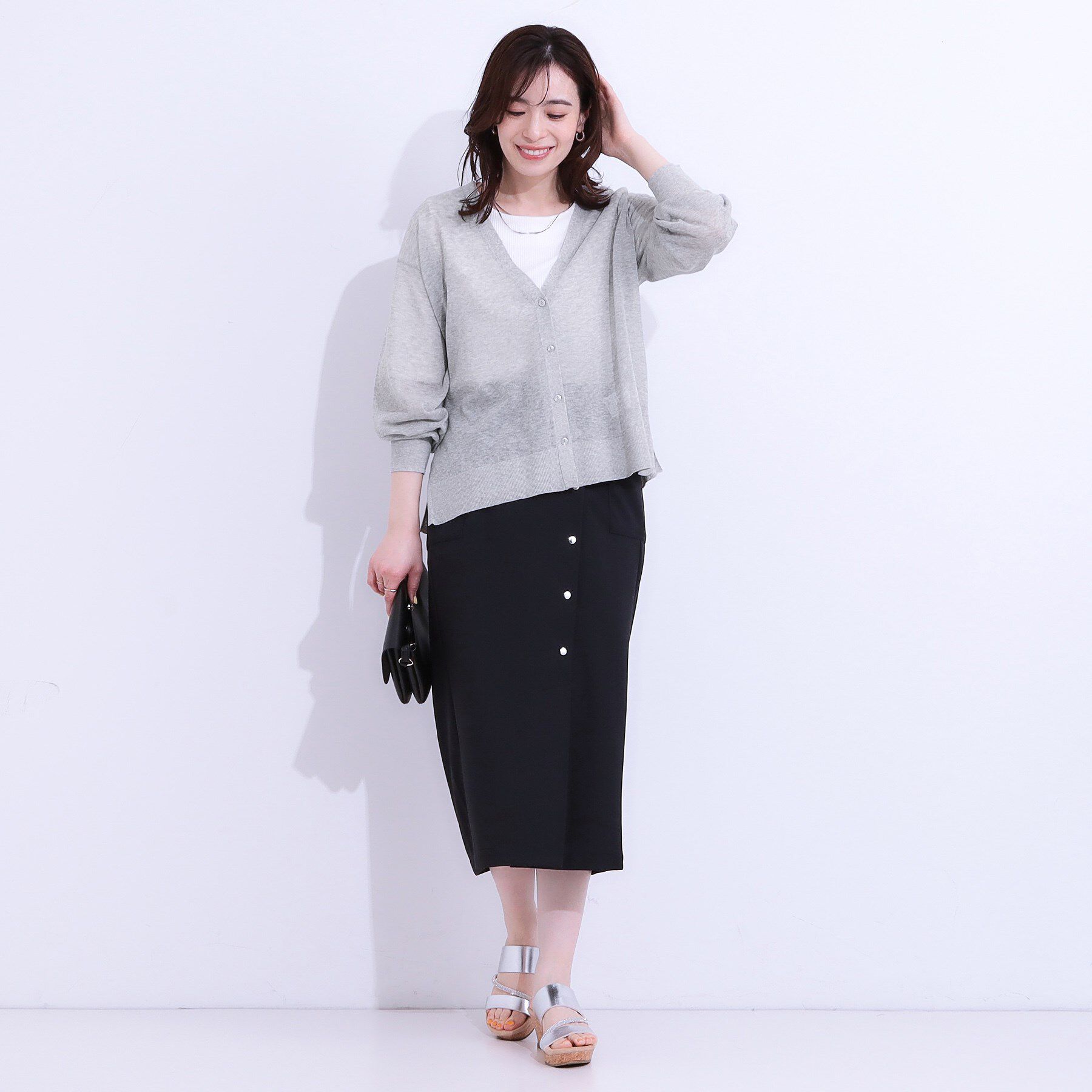 SHOO･LA･RUE「【洗える】ナチュラルなシアー感が魅力 Vネックカーディガン」|カーディガン|