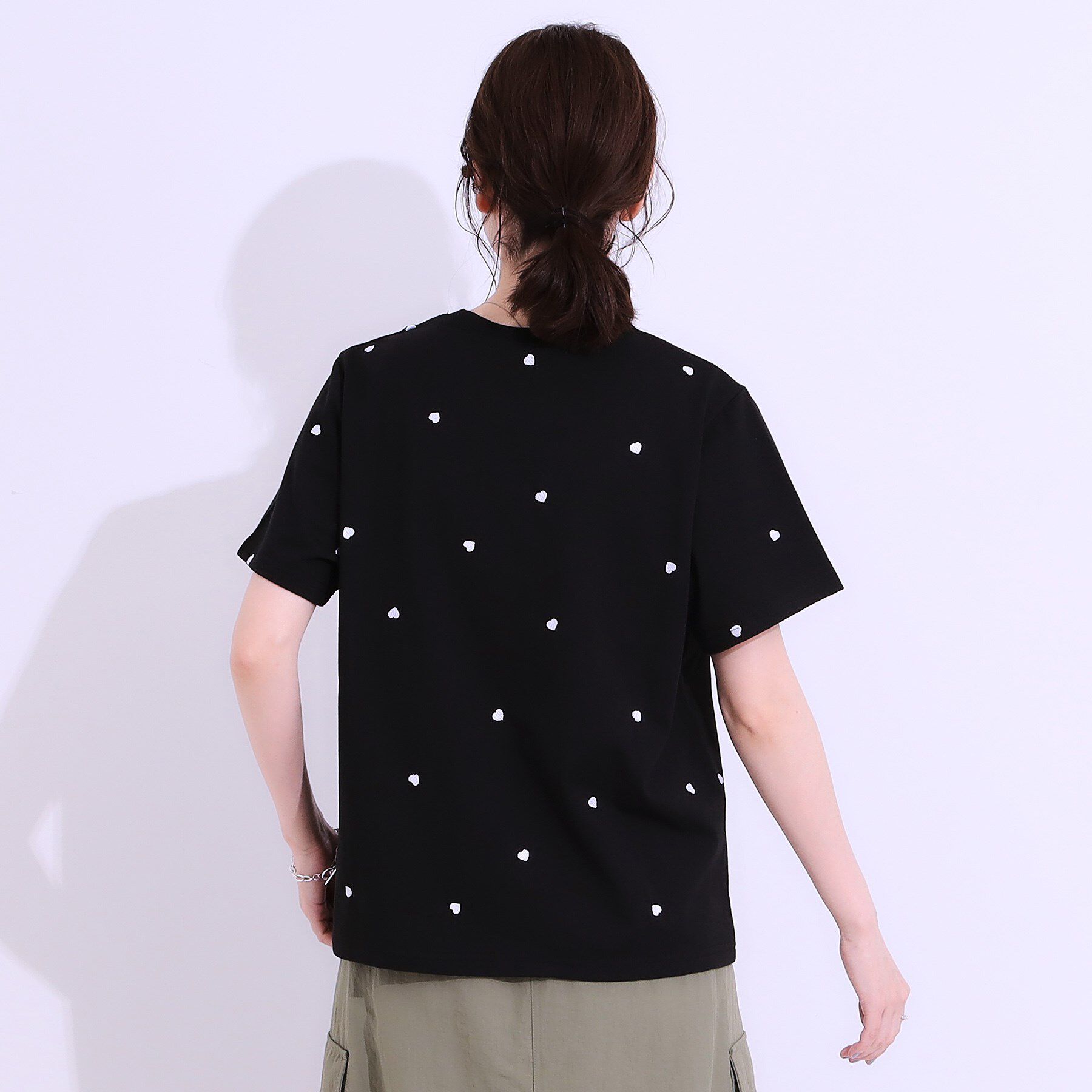SHOO･LA･RUE「【S-LL】選べる4柄 デザイン刺繍アソートTシャツ」|Tシャツ・カットソー|