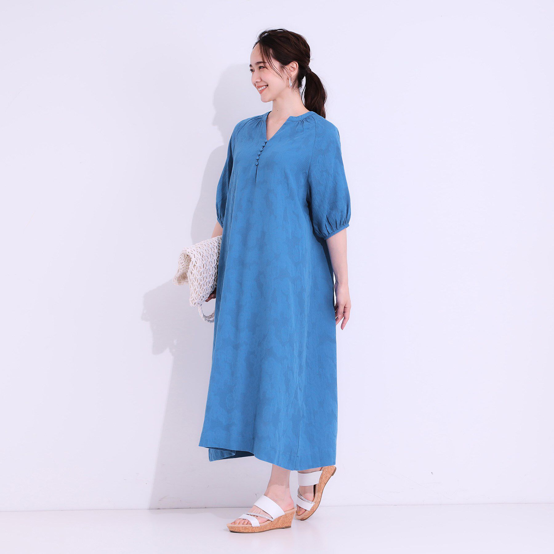 SHOO･LA･RUE「【S-LL/綿100%】上品さ漂う フラワージャカード 5分袖ワンピース」|ワンピース|