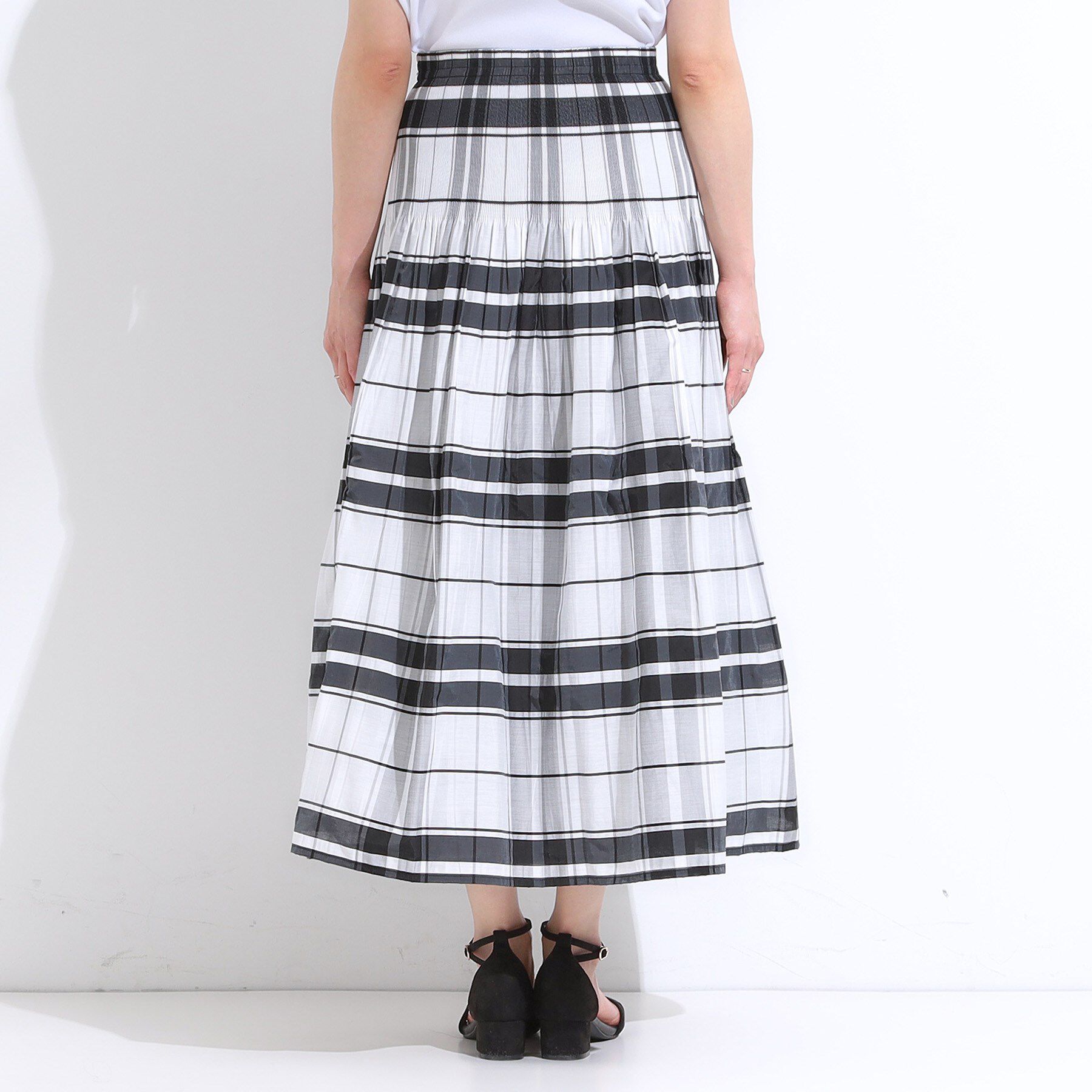 SHOO･LA･RUE「【リバーシブル】柄が目を惹く シャーリングフレアスカート」|スカート|
