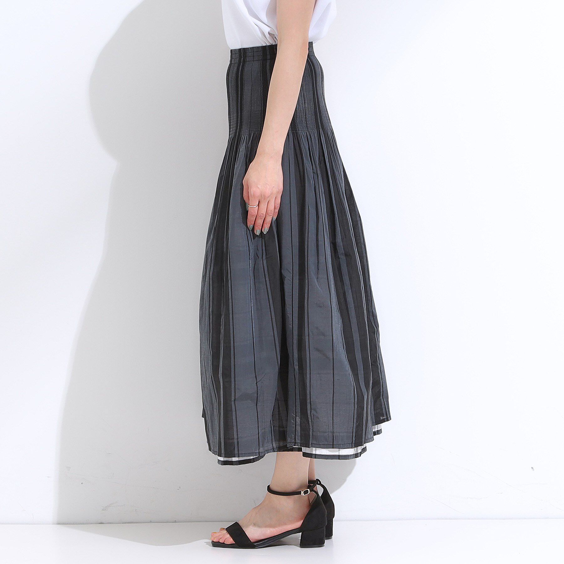 SHOO･LA･RUE「【リバーシブル】柄が目を惹く シャーリングフレアスカート」|スカート|