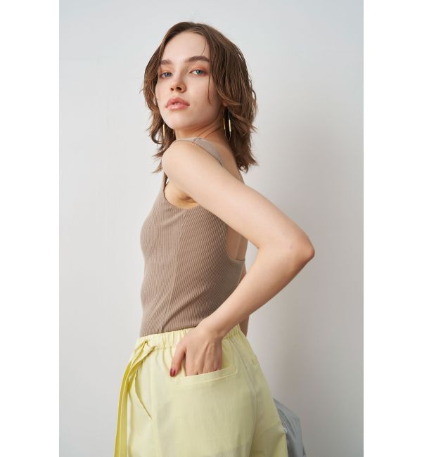 ELENDEEK「SQUARE NECK PAD TANK TOP」|タンクトップ|