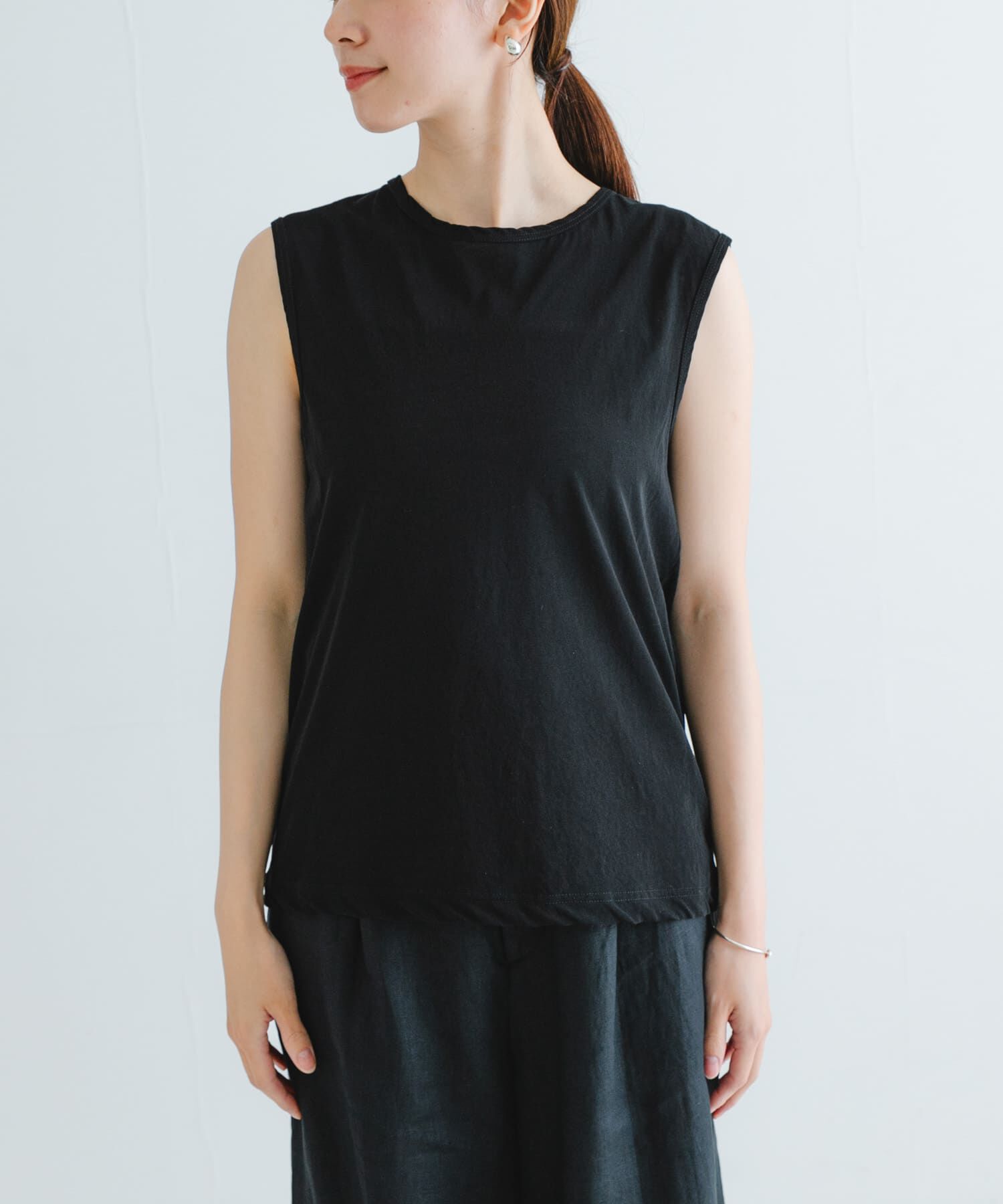 URBAN RESEARCH「new basic　ドライツイストノースリーブカットソー」|Tシャツ・カットソー|