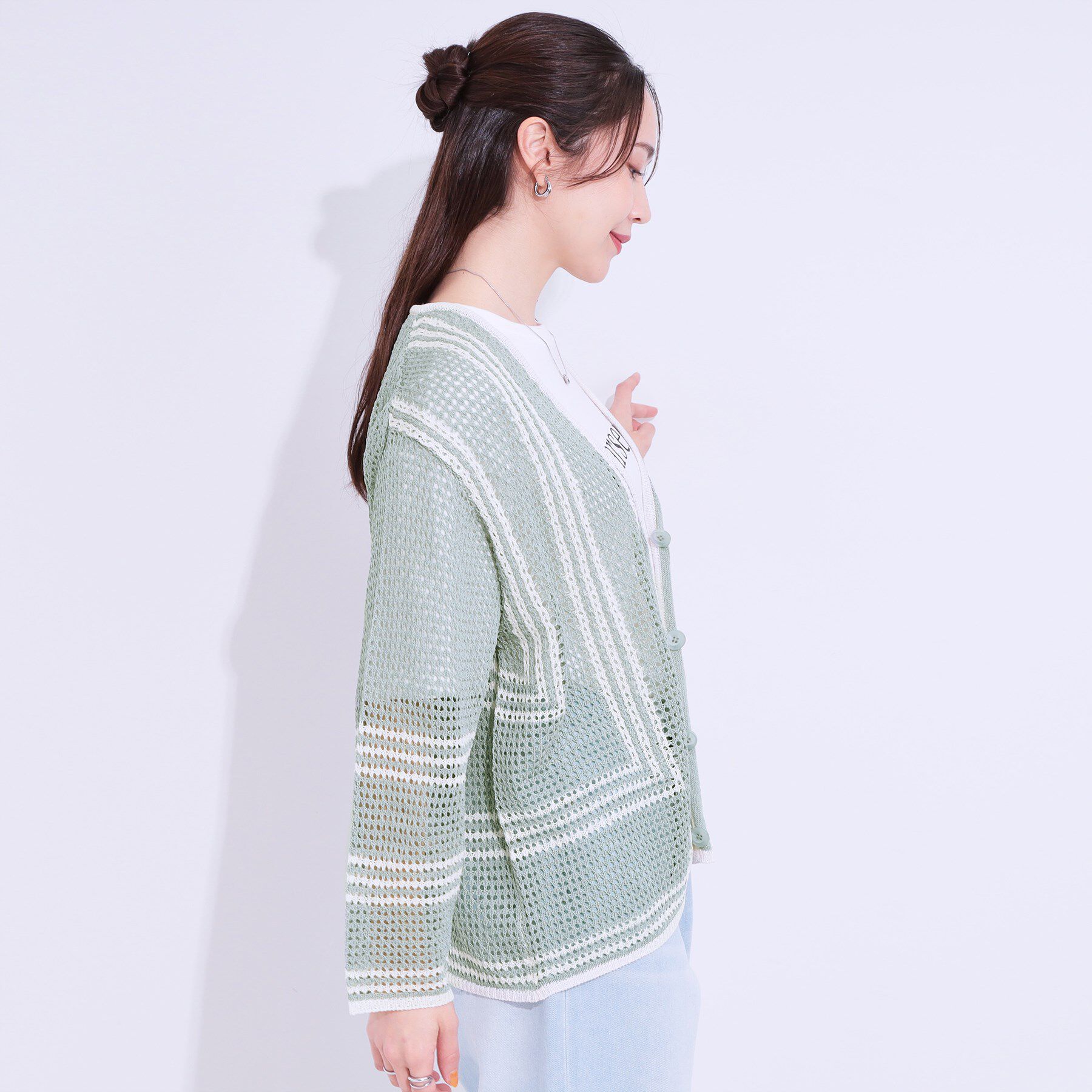 SHOO･LA･RUE「レースのような編み柄が上品 Vネックカーディガン」|カーディガン|