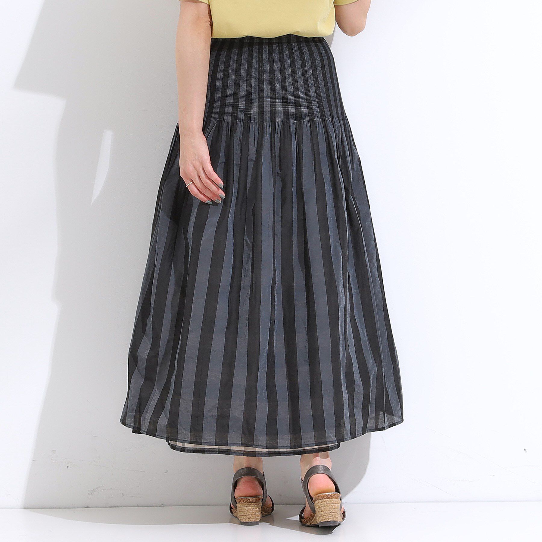 SHOO･LA･RUE「【リバーシブル】柄が目を惹く シャーリングフレアスカート」|スカート|