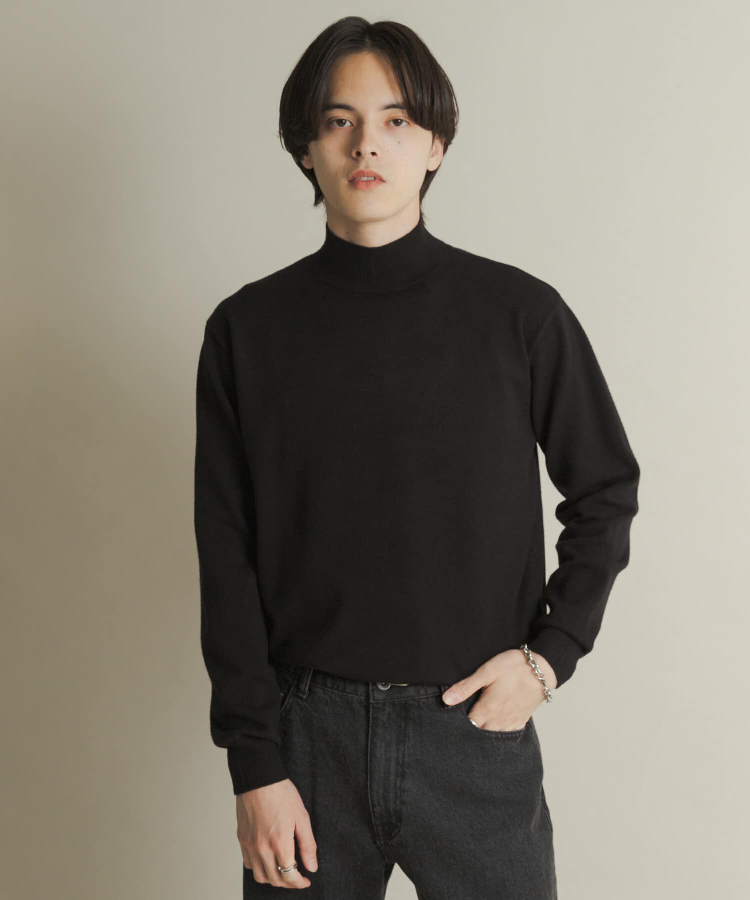 SENSE OF PLACE by URBAN RESEARCH「『一部WEB限定カラー』『洗濯可/毛玉防止』ストレッチモックネックニット」|ニット・セーター|