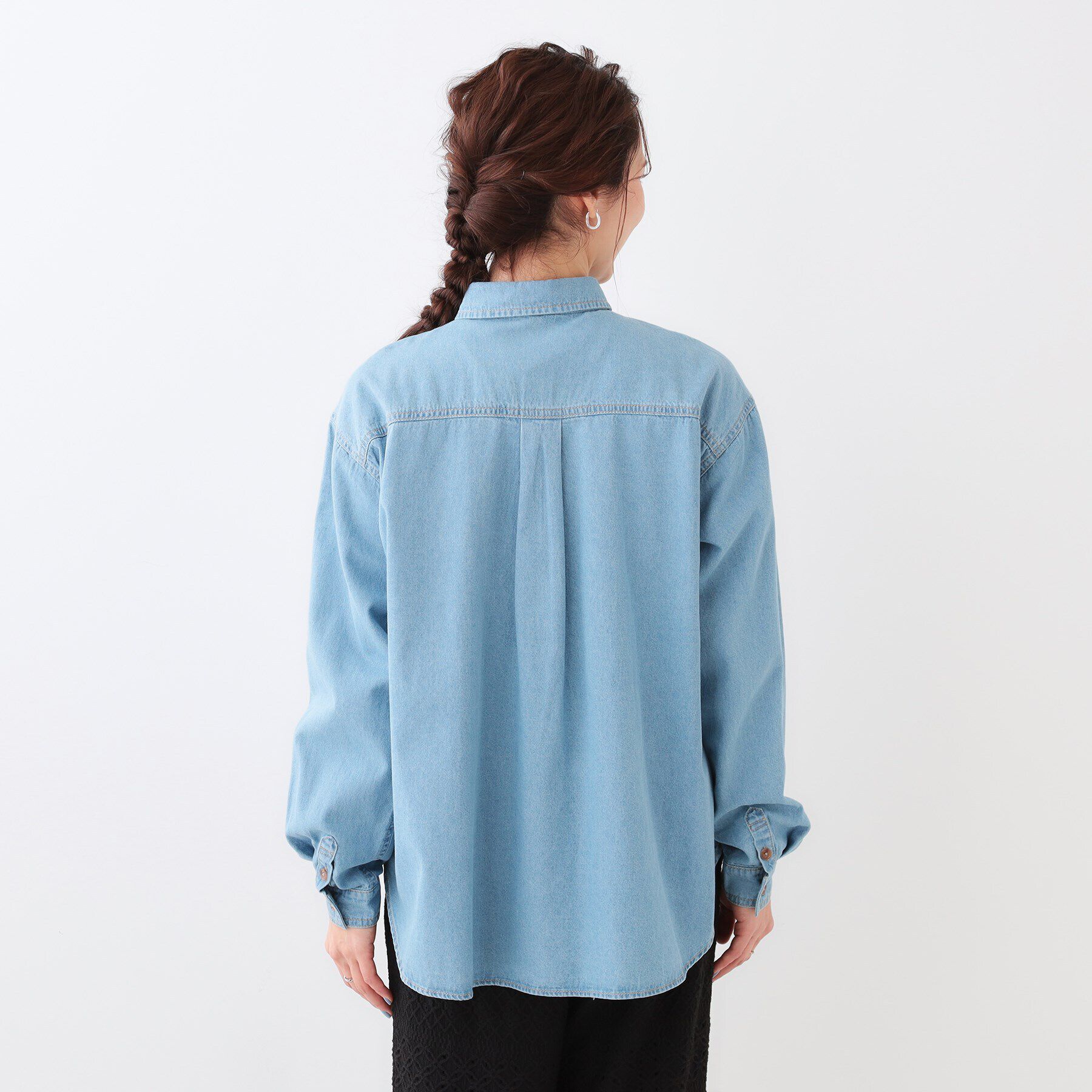 SHOO･LA･RUE「【洗える/S-LL】大人のこなれコーデに やわらかデニムシャツ」|シャツ・ブラウス|