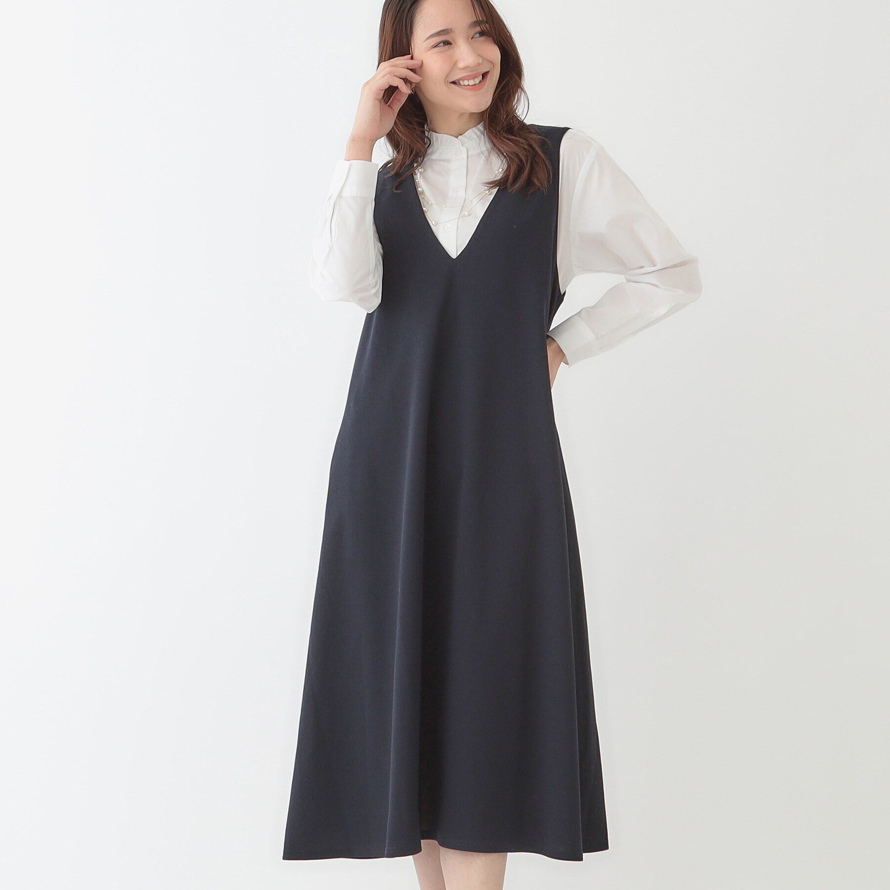SHOO･LA･RUE「【洗える】フレアラインが美しい サラっと着られる Vネックジャンドレ」|ワンピース|ネイビー(094)