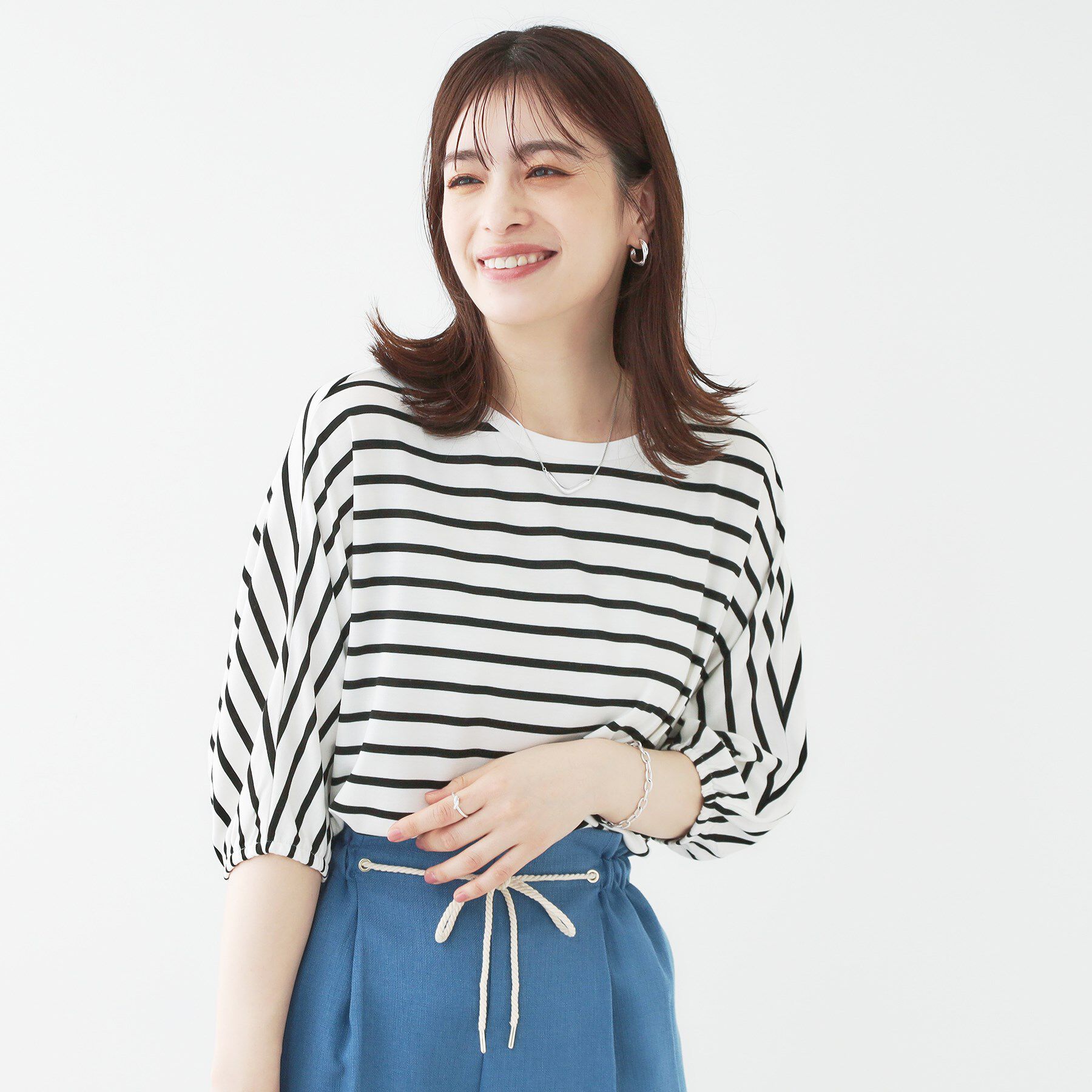 SHOO･LA･RUE「【ひんやり/UV/二の腕カバー】肘まで隠れるとろみドルマン5分袖トップス」|Tシャツ・カットソー|