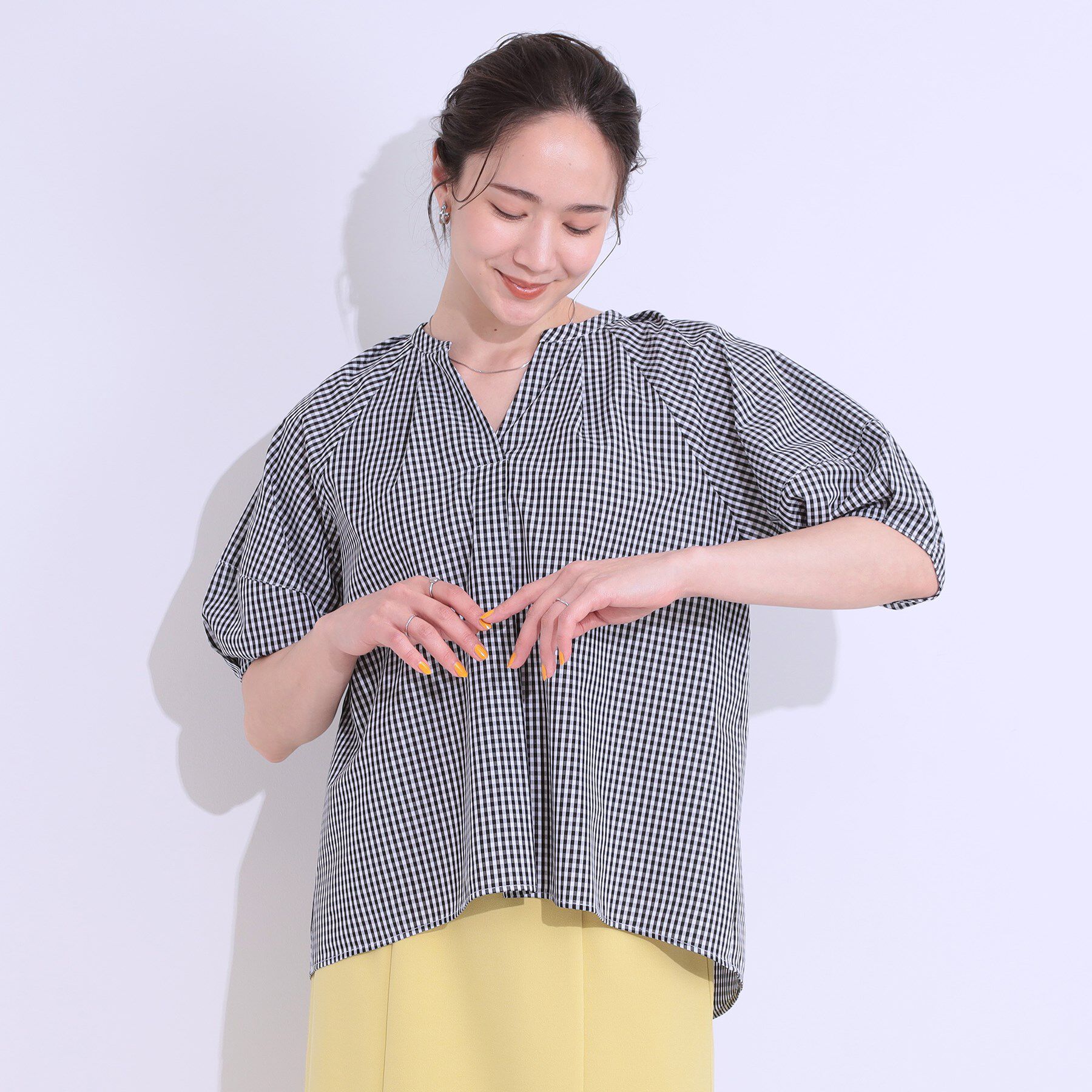 SHOO･LA･RUE「【洗える/S-LL】洗濯後しわになりにくい 5分袖スキッパーブラウス」|シャツ・ブラウス|