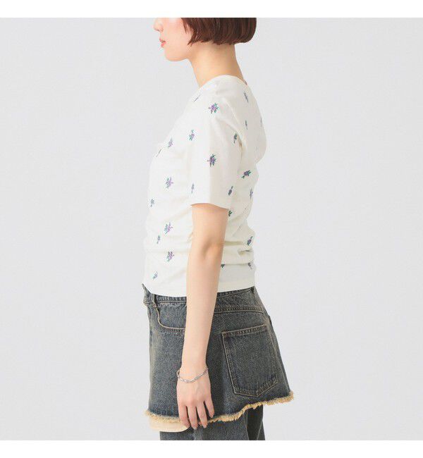 Ray BEAMS 「フラワー 刺繍 シャーリング Tシャツ　　26SS 花柄 洗える コンパクトTシャツ 」|Tシャツ・カットソー|