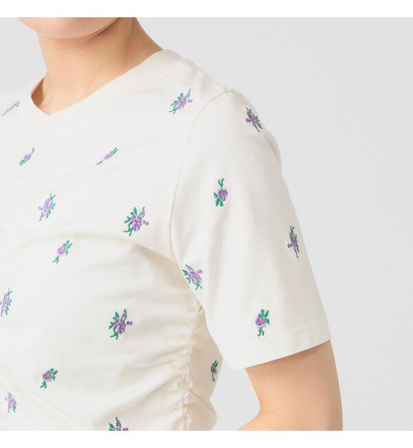 Ray BEAMS 「フラワー 刺繍 シャーリング Tシャツ　　26SS 花柄 洗える コンパクトTシャツ 」|Tシャツ・カットソー|