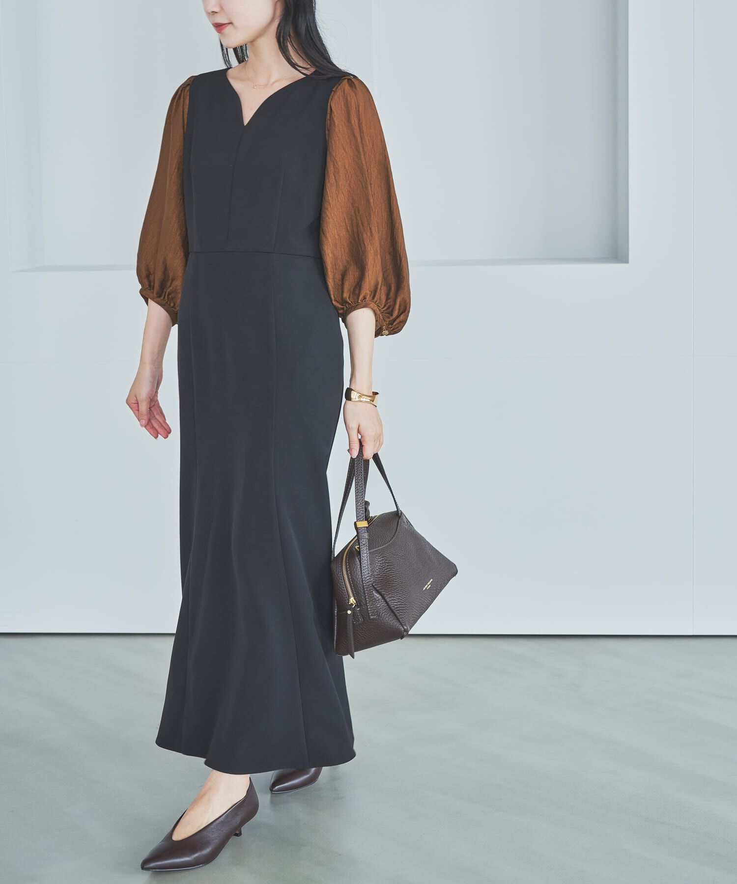 URBAN RESEARCH ROSSO「ドッキングスリーブVネックワンピース」|ワンピース|