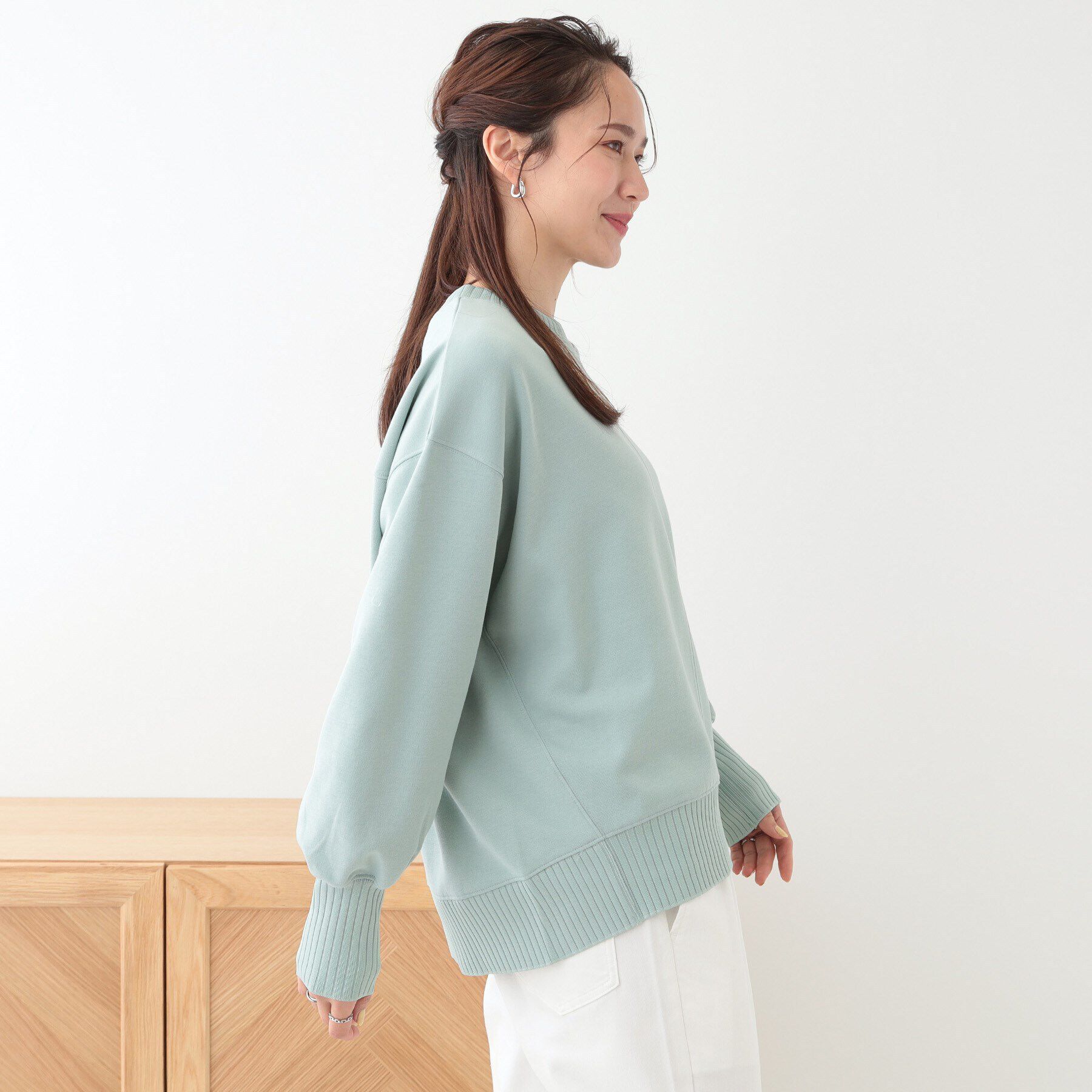 SHOO･LA･RUE「【洗える/S-LL】長めのリブでお袖すっきり 異素材トップス」|Tシャツ・カットソー|