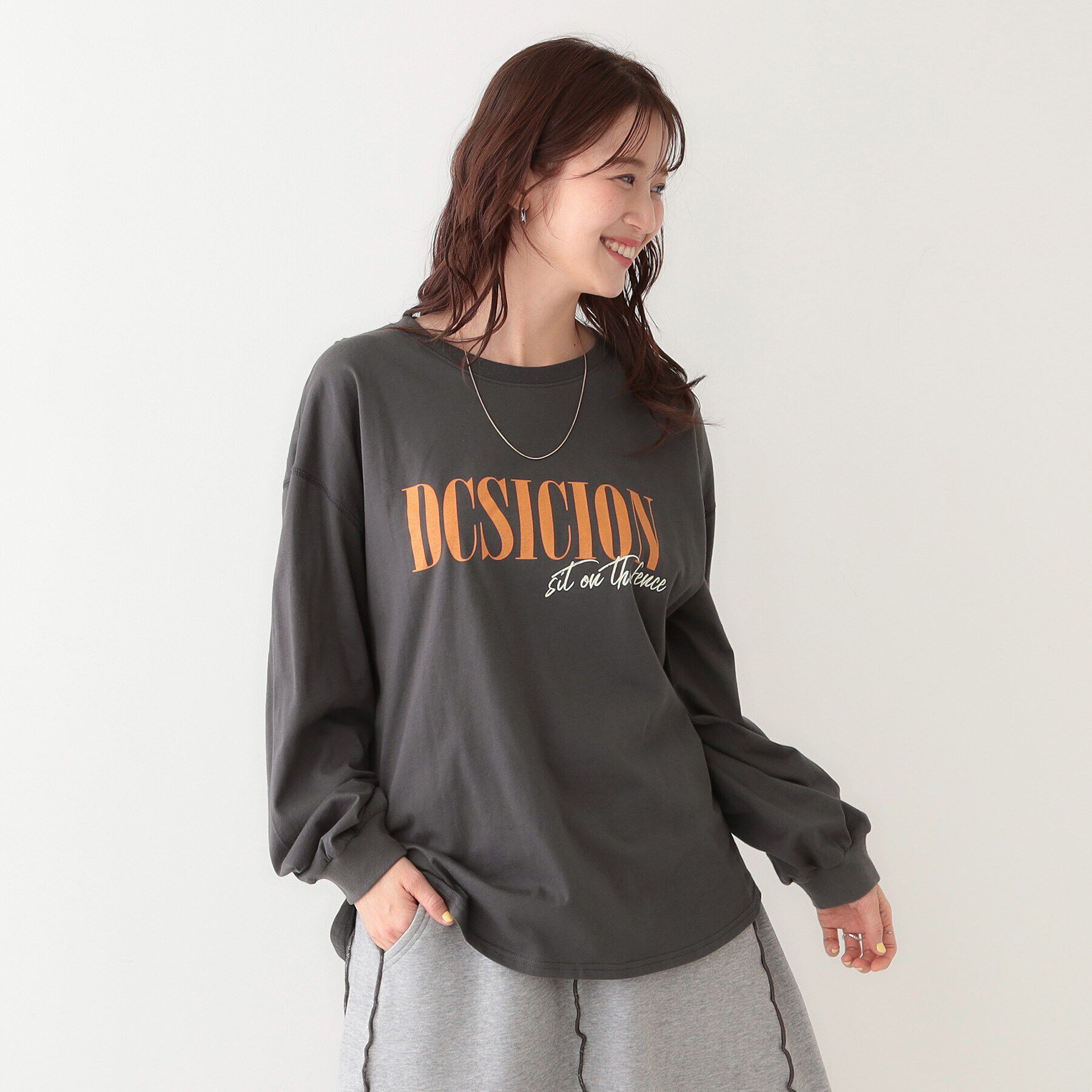 SHOO･LA･RUE「【洗える】1枚でもレイヤードでも 選べる5柄 BIGロンT」|Tシャツ・カットソー|
