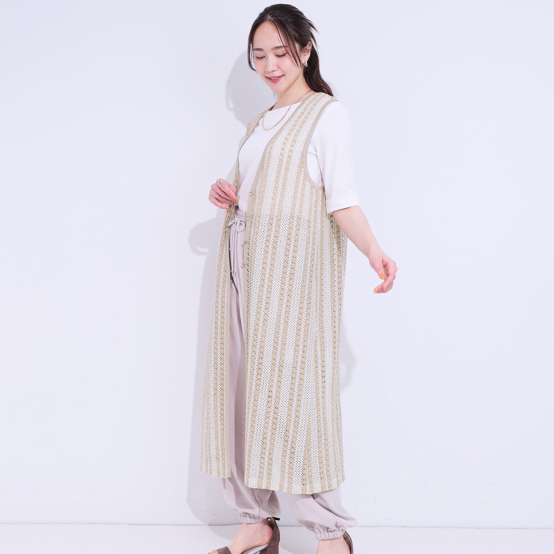 SHOO･LA･RUE「【S-LL】羽織るだけでサマ見え バイカラーレースジレ」|ベスト・ジレ|