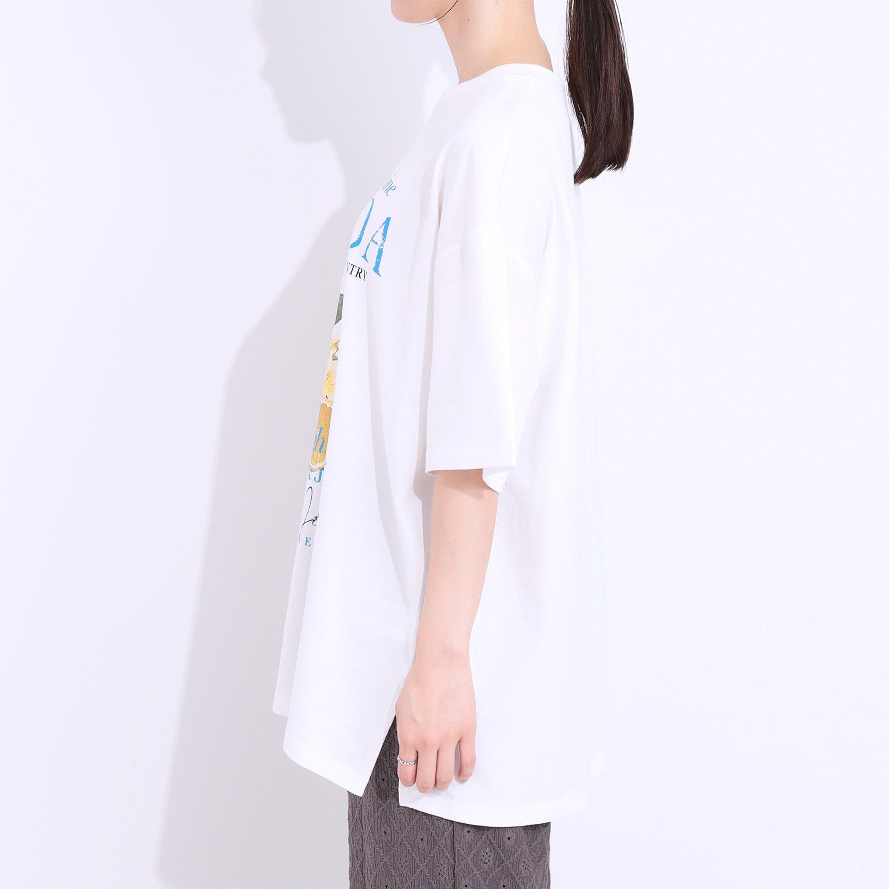 SHOO･LA･RUE「【洗える】ゆるシルエットが抜け感を演出 プリントBIG Tシャツ」|Tシャツ・カットソー|