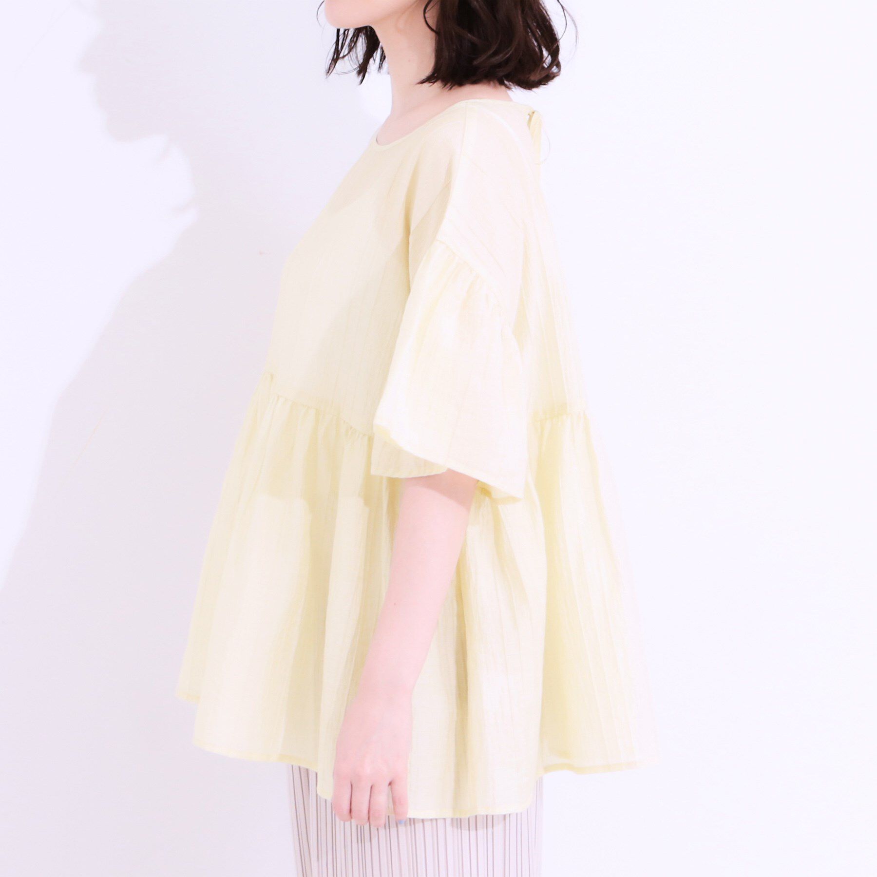 SHOO･LA･RUE「【S-LL】ふわっと揺れる ペプラムデザインブラウス」|シャツ・ブラウス|