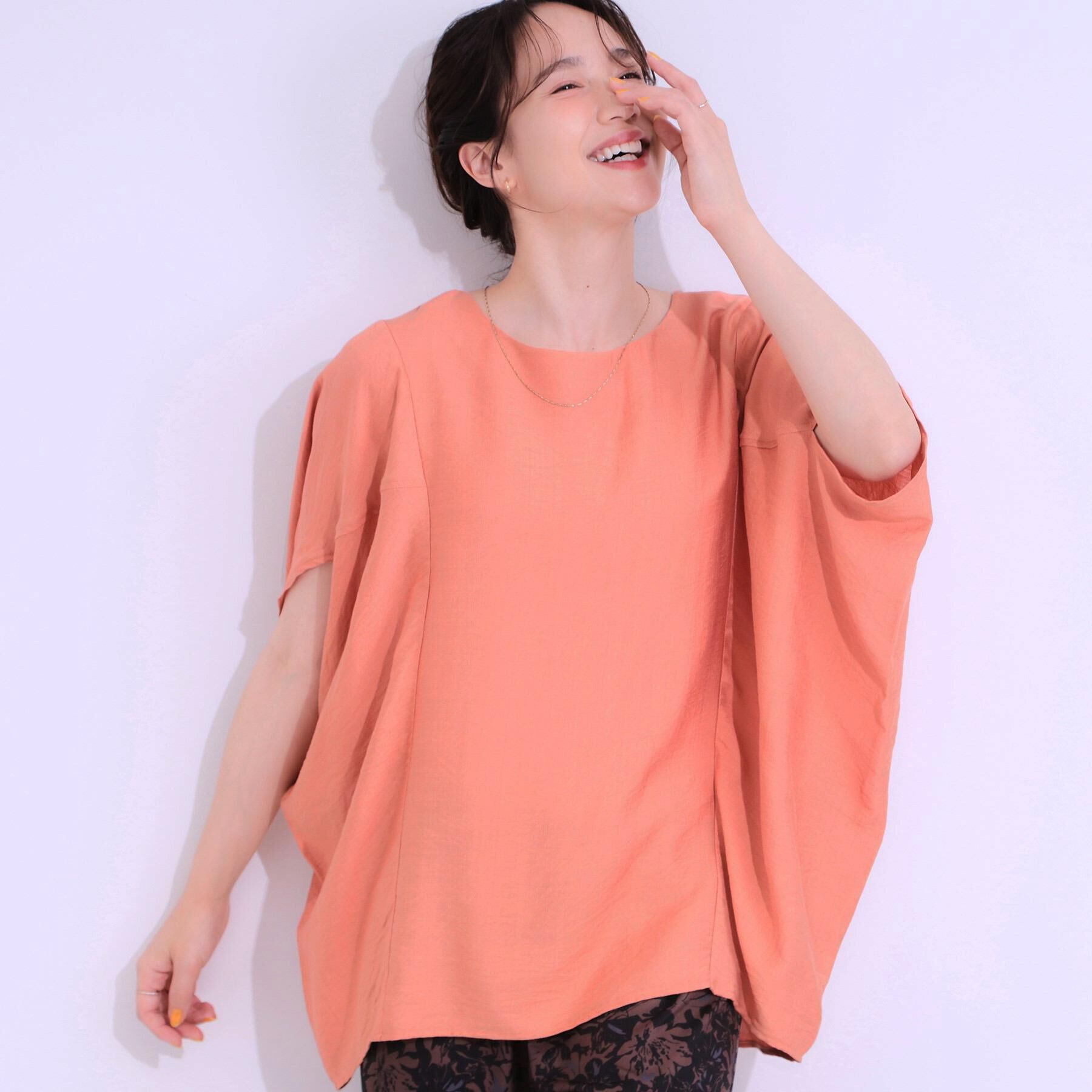 SHOO･LA･RUE「【S-LL/ひんやり/体型カバー】ゆるシルエットが心地よい ドルマンブラウス」|シャツ・ブラウス|オレンジ(065)