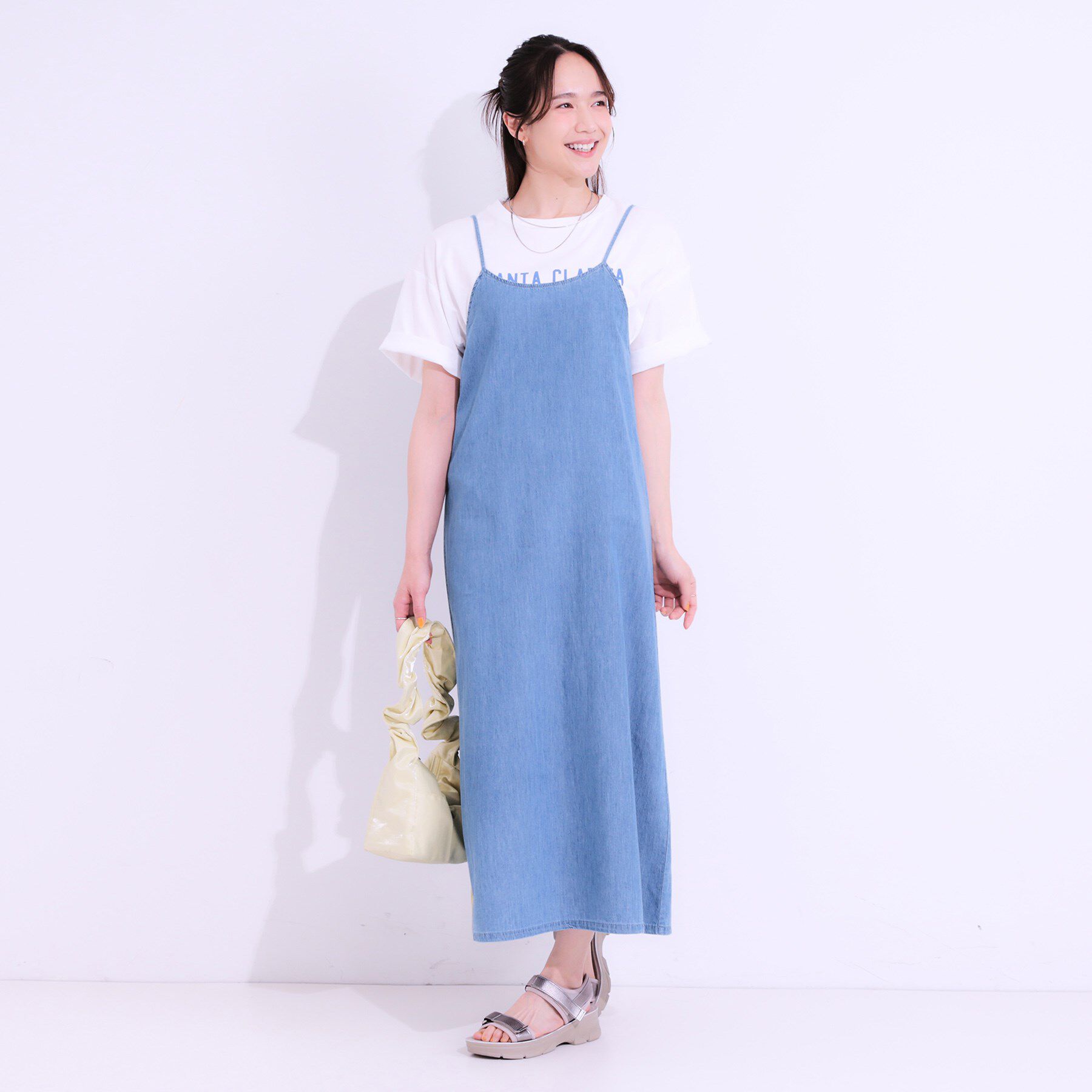 SHOO･LA･RUE「【S-LL】女性らしさ漂う ライトデニム Aラインキャミワンピース」|ワンピース|