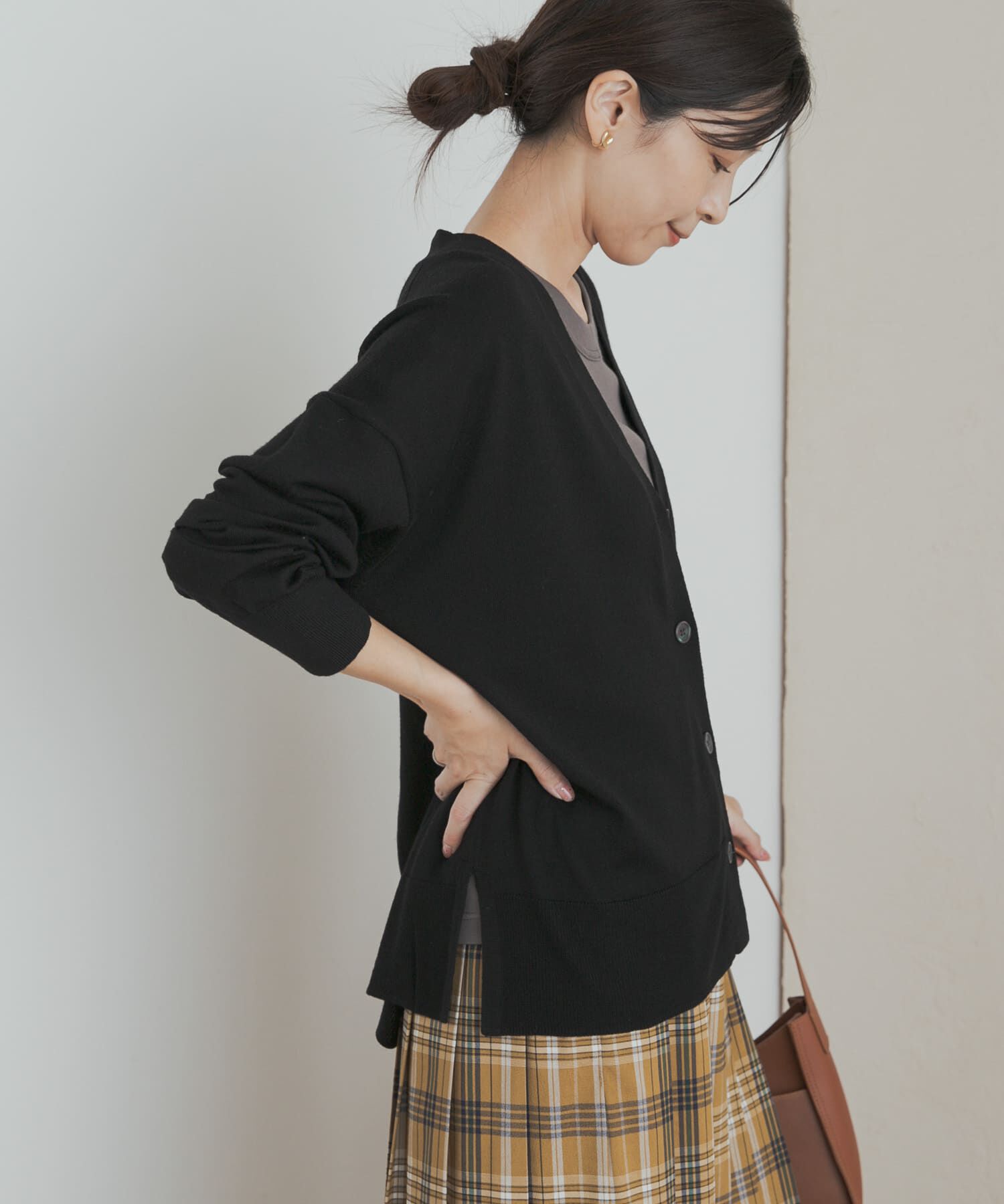 URBAN RESEARCH DOORS「ウォッシャブルウールVネックワイドカーディガン」|カーディガン|