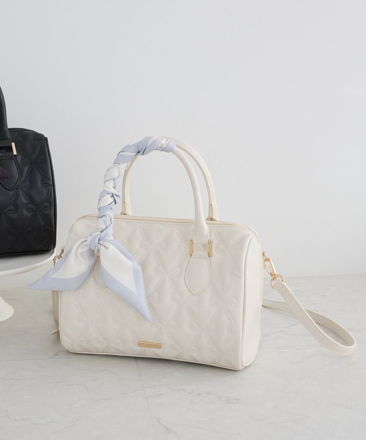 Maison de FLEUR「【スカーフ付き/2Way】リボンキルティング2Wayボストン」|ハンドバッグ|アイボリー