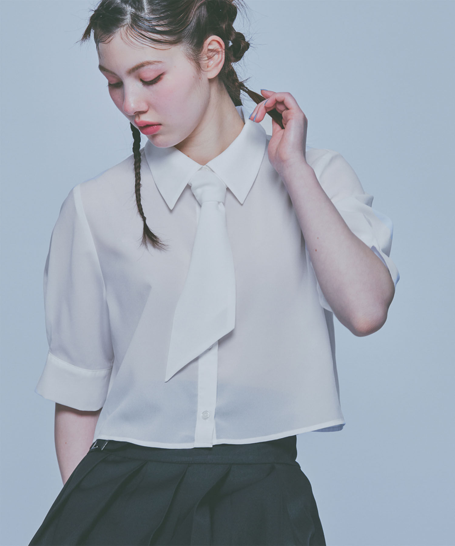MARY QUANT「スカーフ付きクロップド ブラウス」|シャツ・ブラウス|